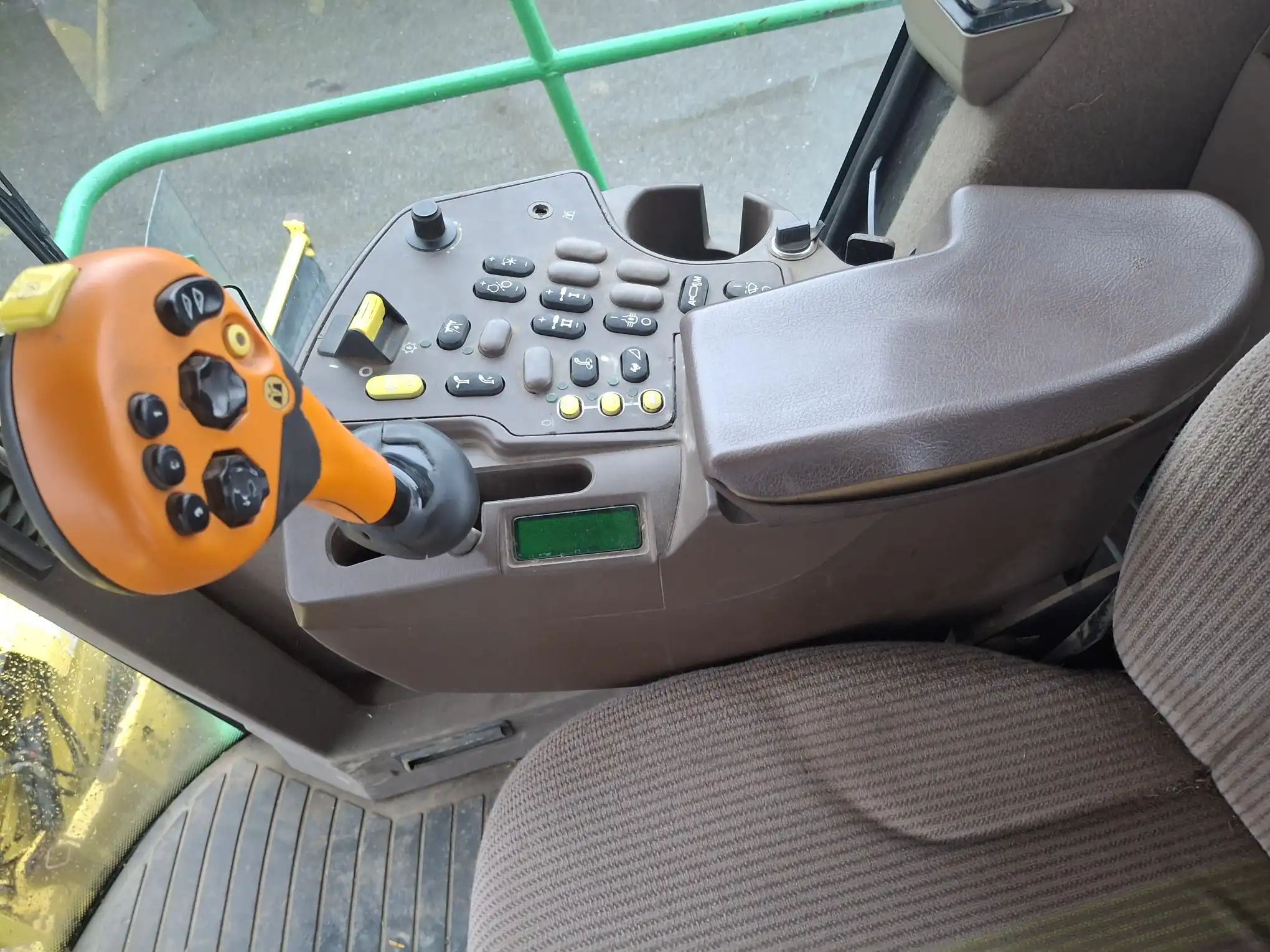 Image JOHN DEERE ENSILEUSE JOHN DEERE 7750