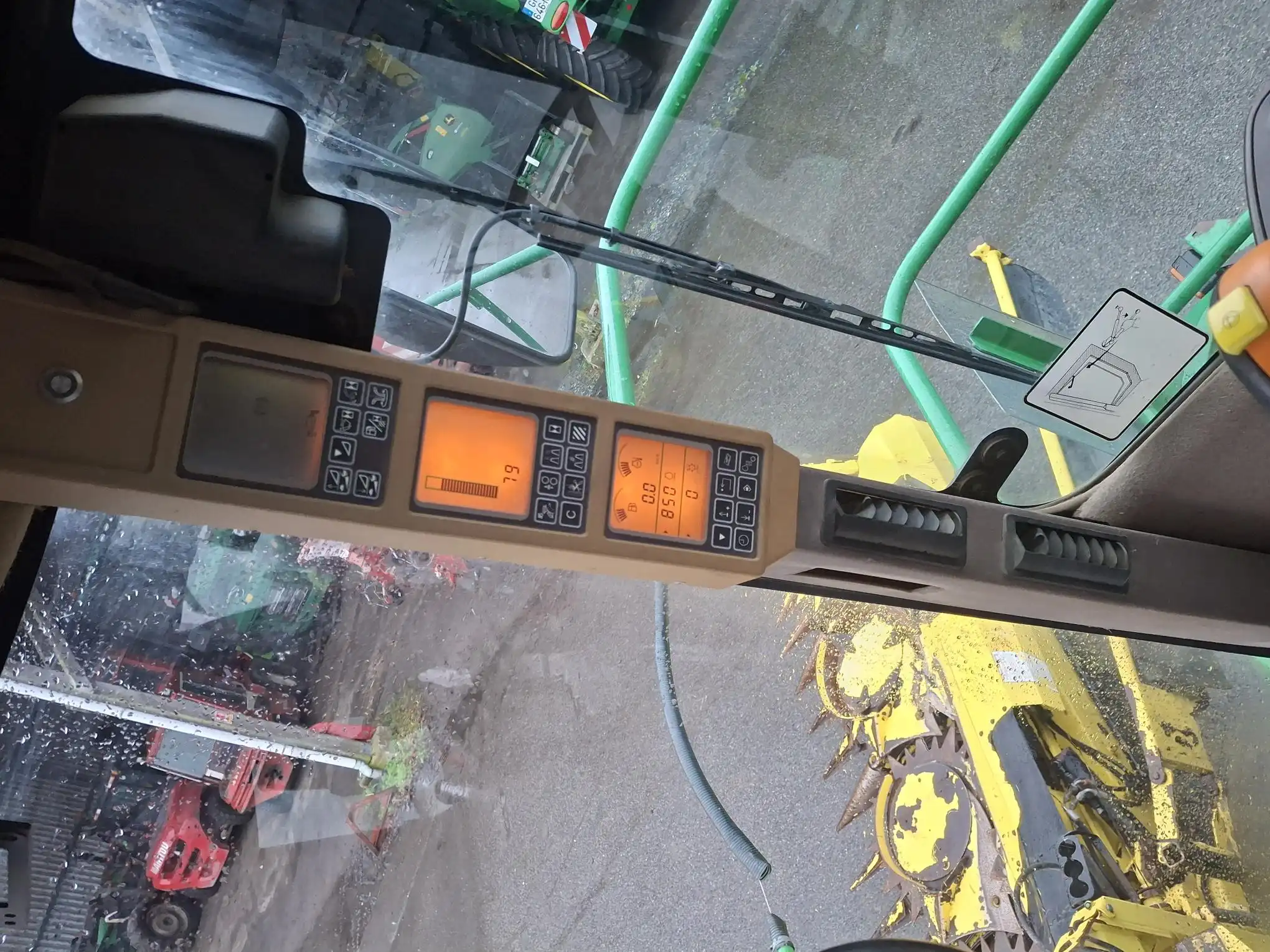 Image JOHN DEERE ENSILEUSE JOHN DEERE 7750