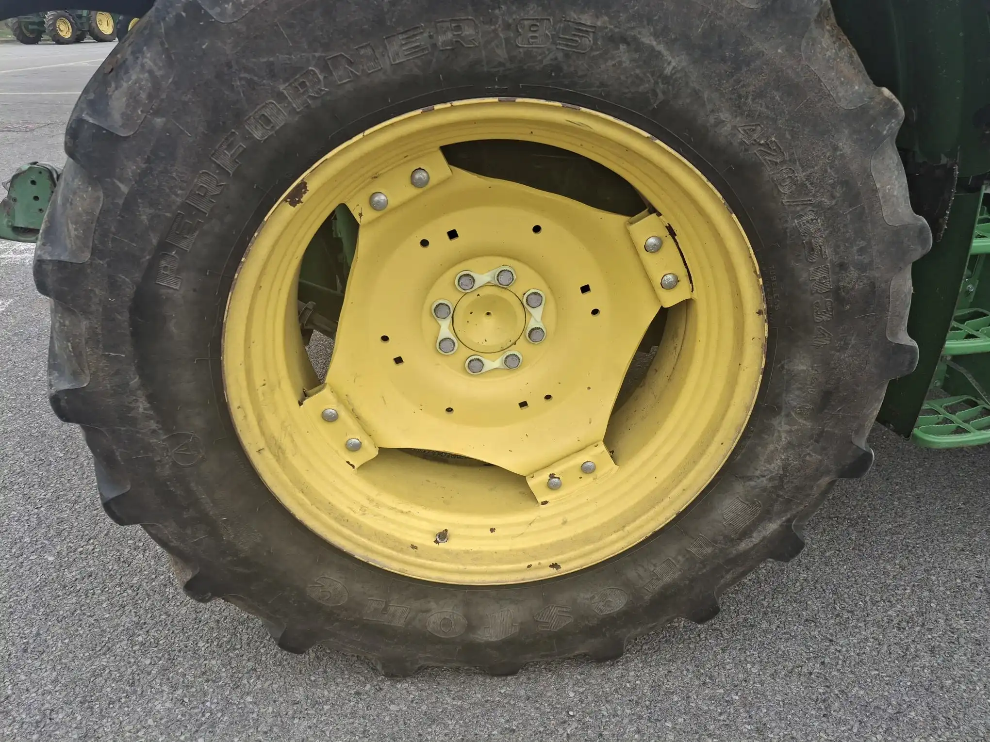 Image JOHN DEERE 5100R MY17