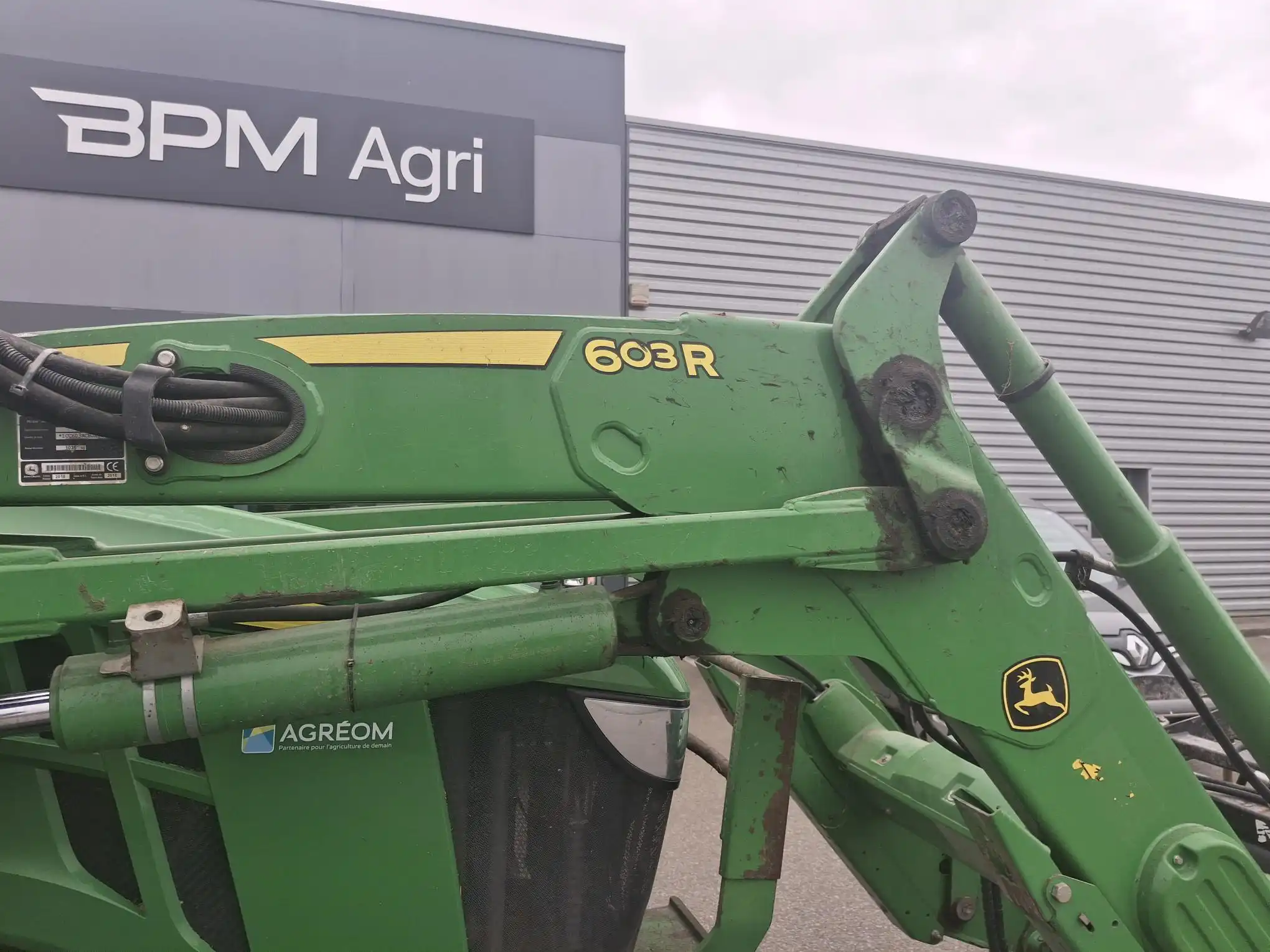 Image JOHN DEERE 5100R MY17