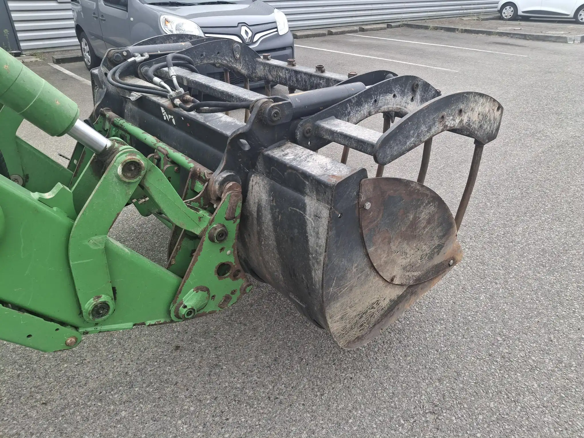 Image JOHN DEERE 5100R MY17