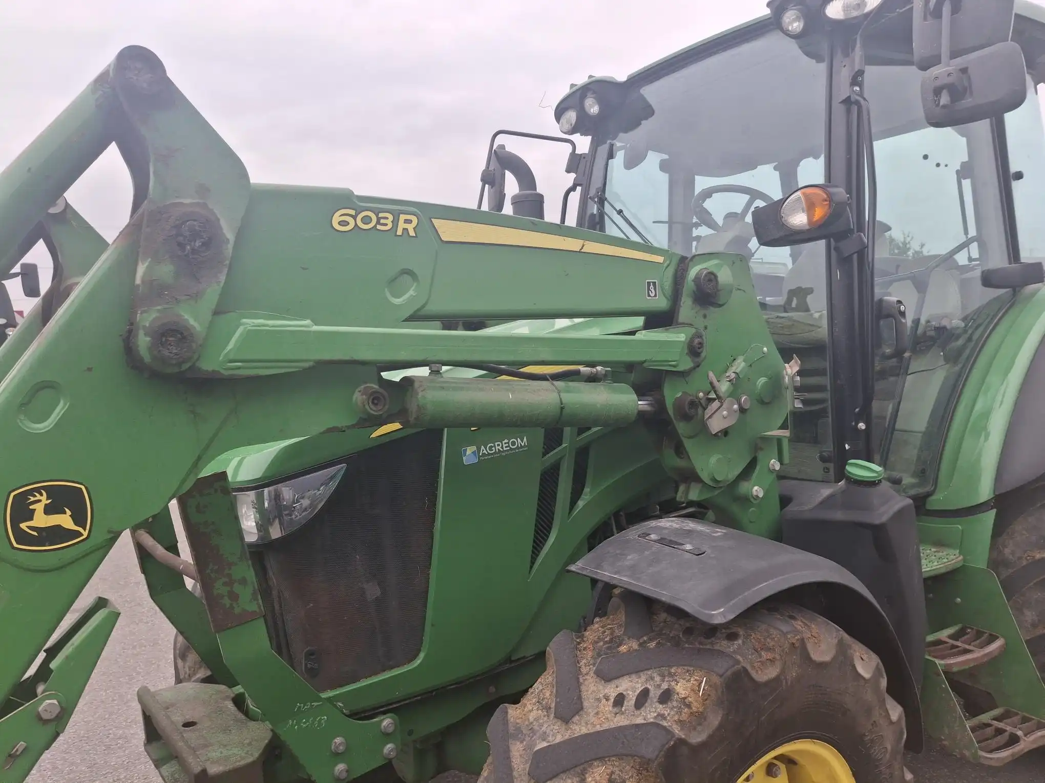 Image JOHN DEERE 5100R MY17