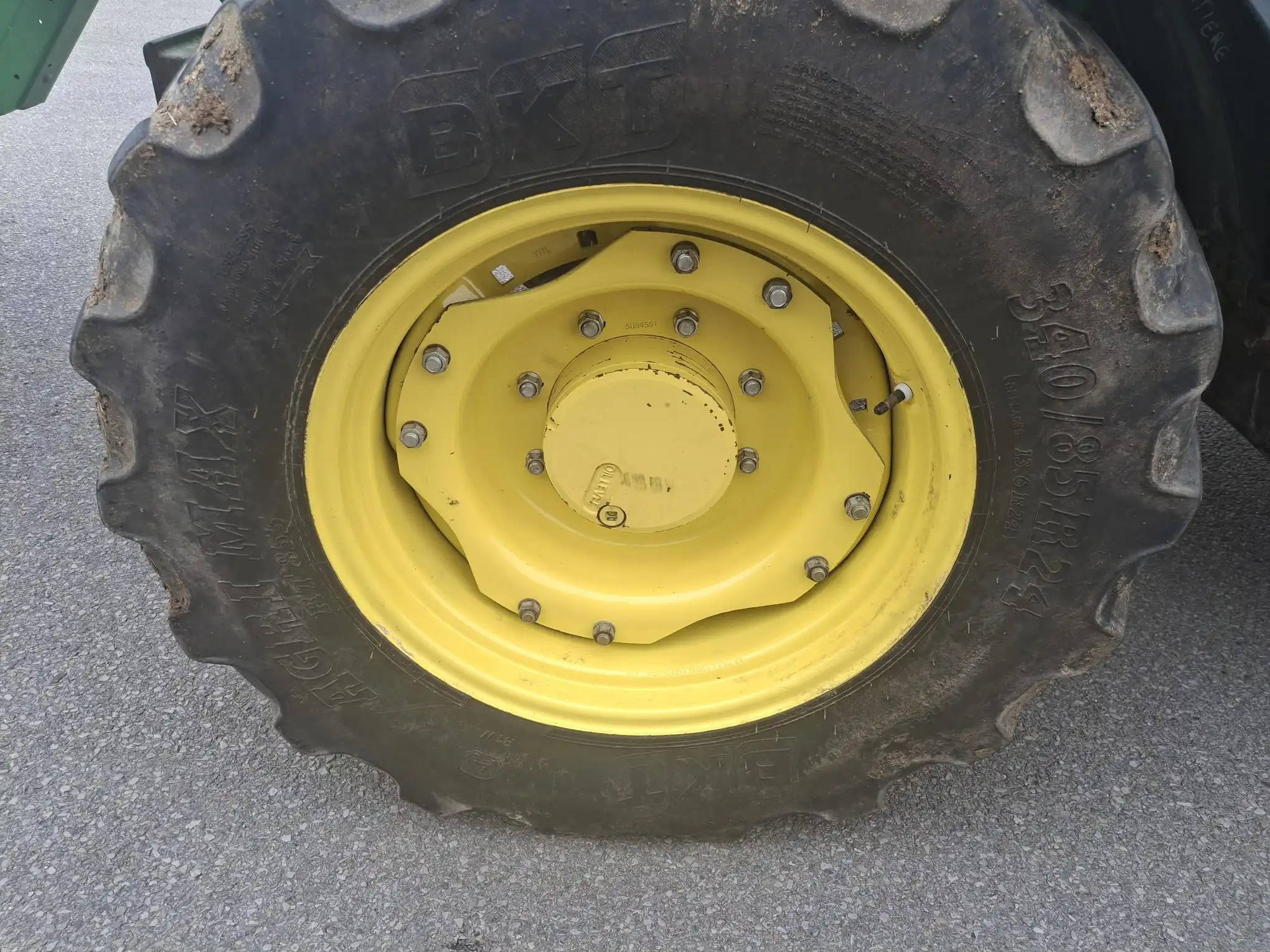 Image JOHN DEERE 5100R MY17