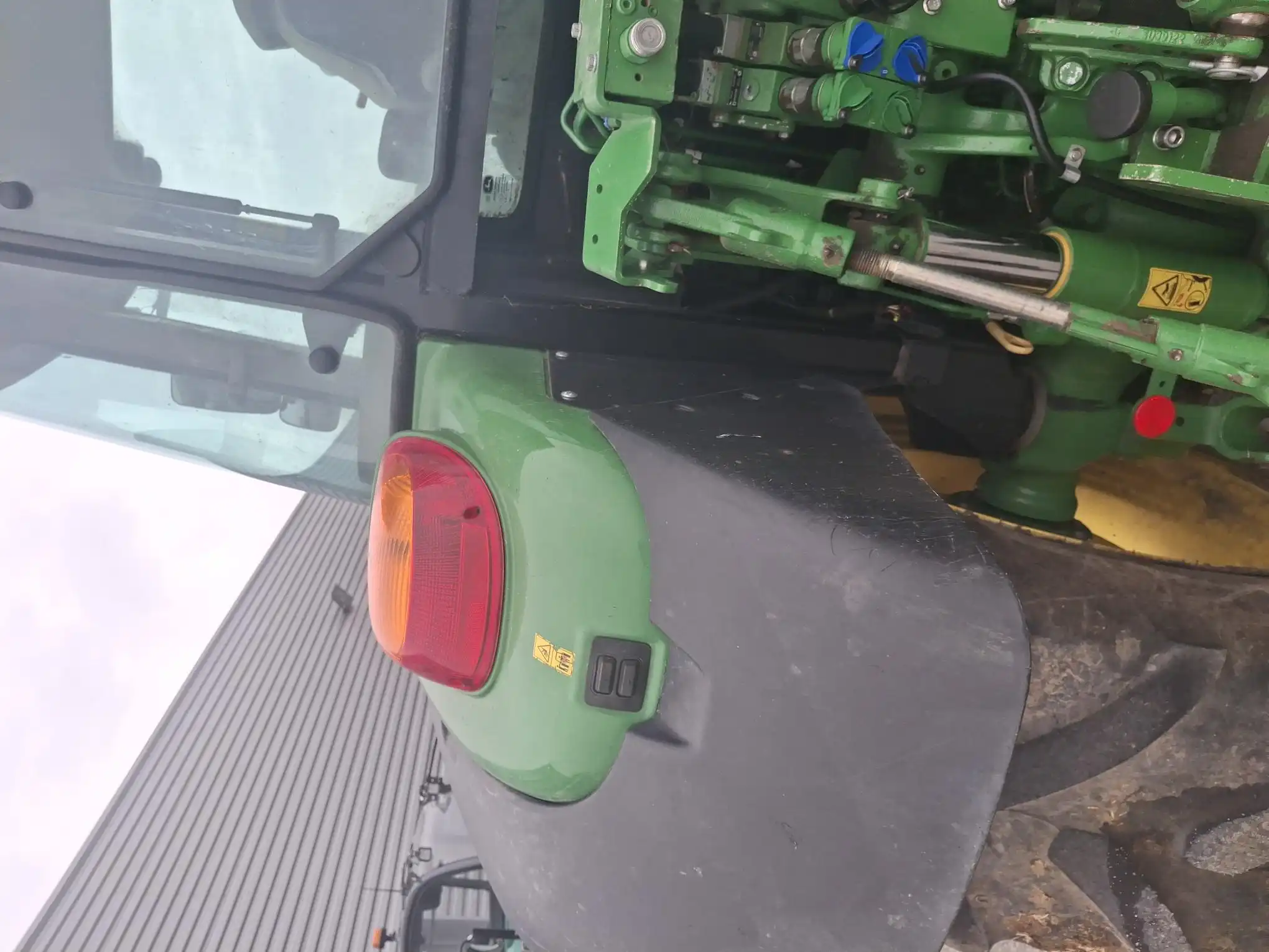 Image JOHN DEERE 5100R MY17