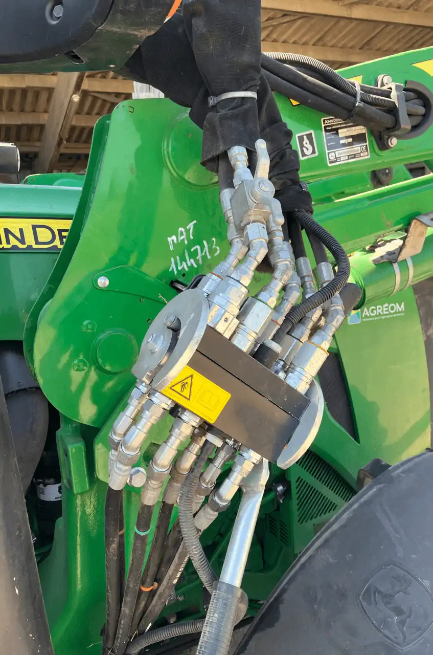 Image JOHN DEERE 5100R MY17