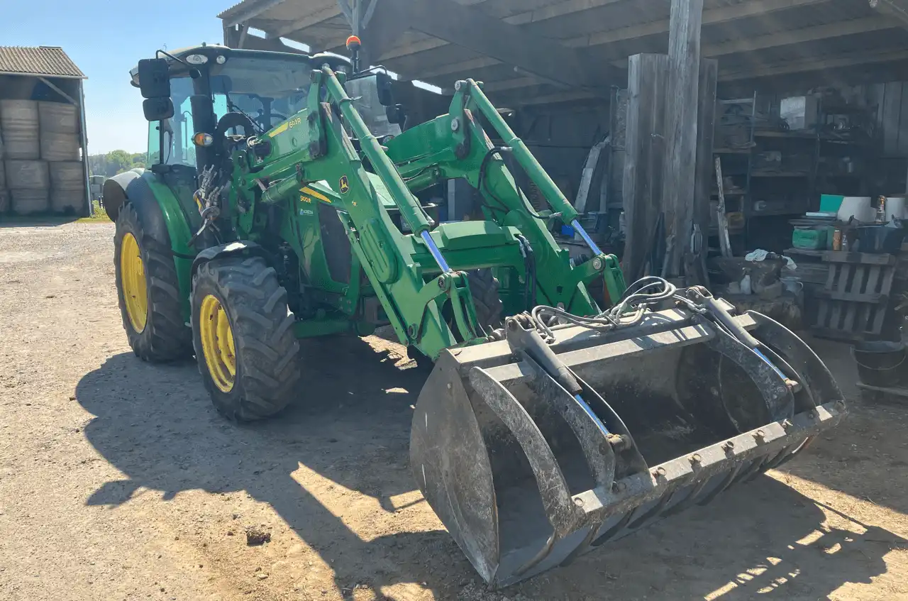 Image JOHN DEERE 5100R MY17