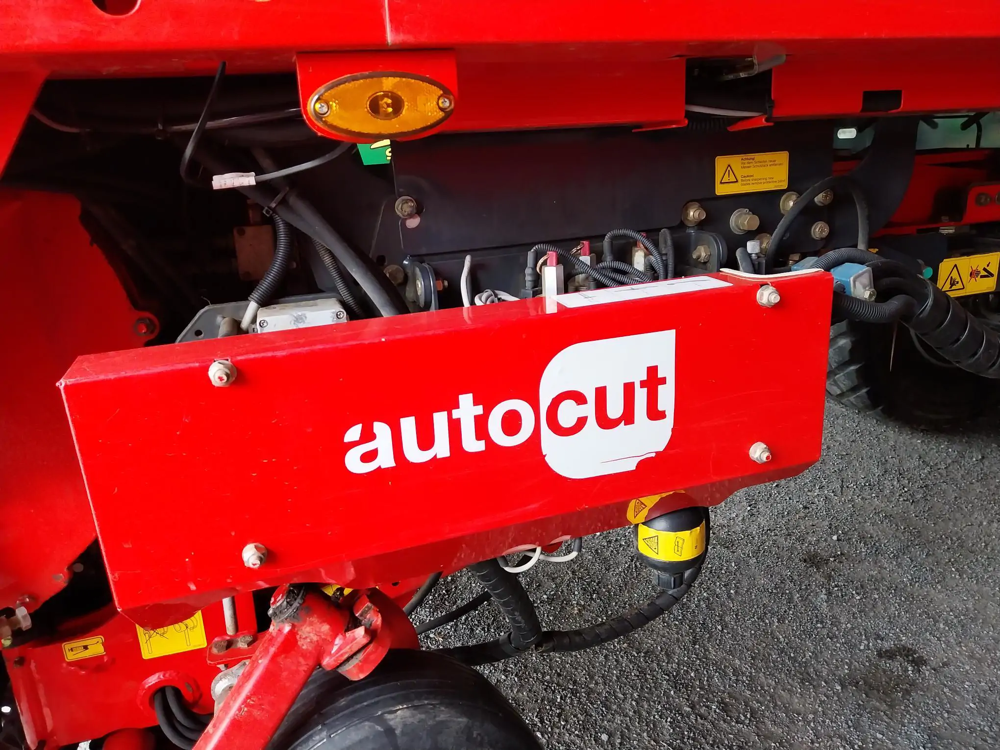 Image POTTINGER JUMBO 7210L COMBILINE 72M3