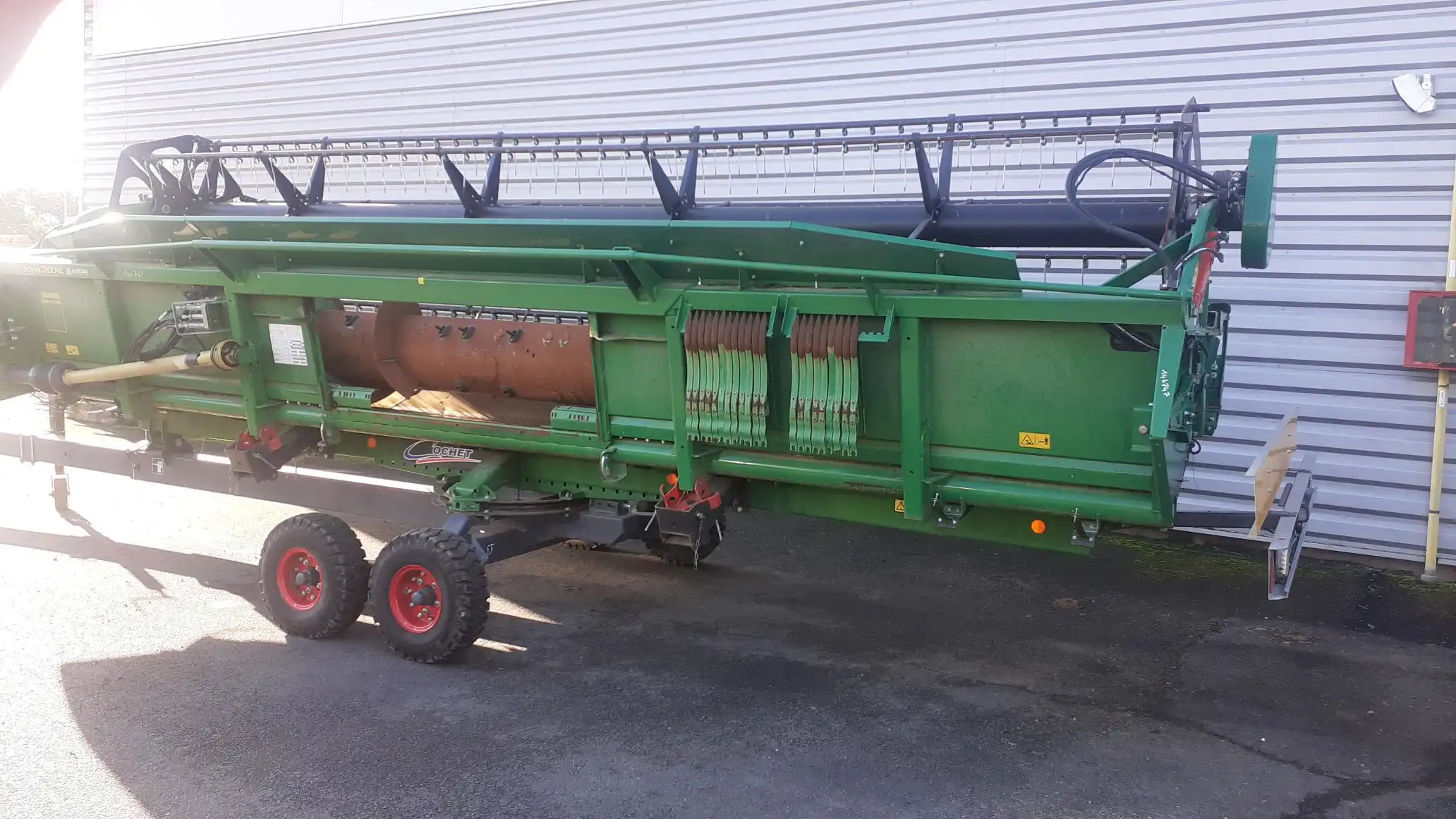 Image JOHN DEERE T560