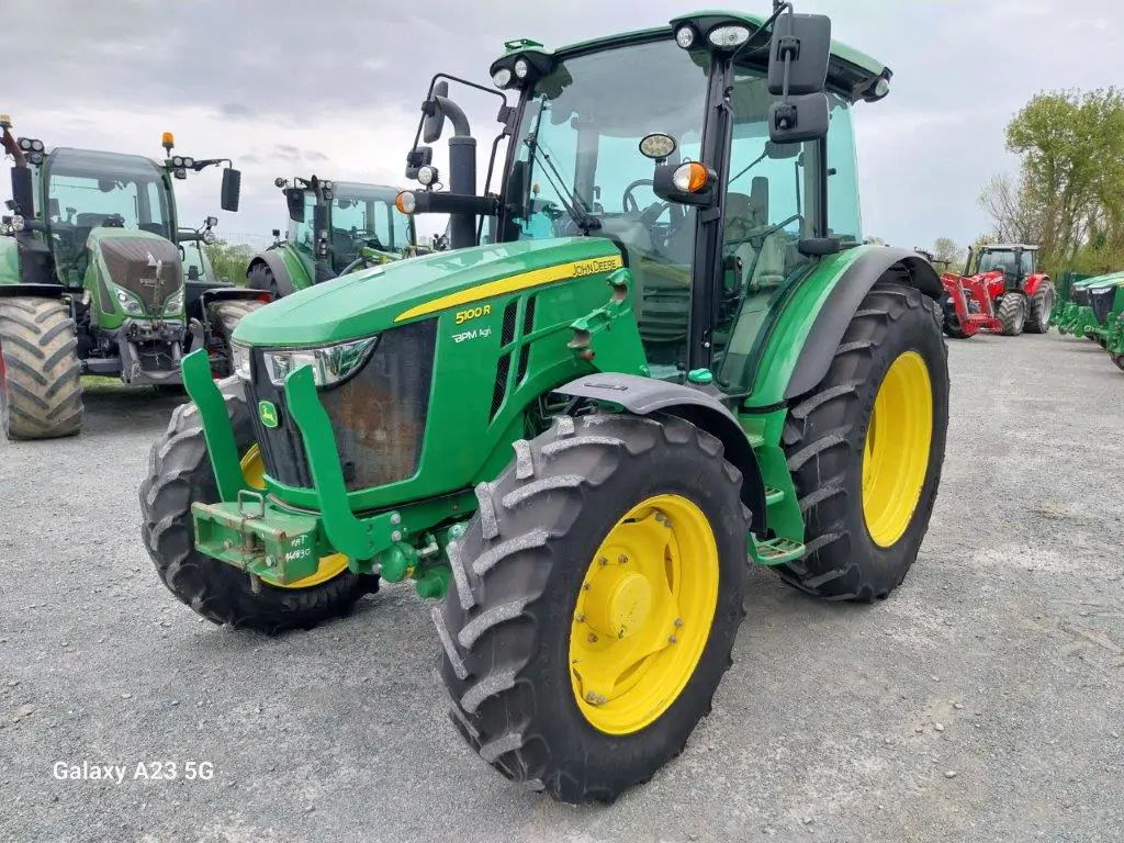 Image JOHN DEERE 5100R