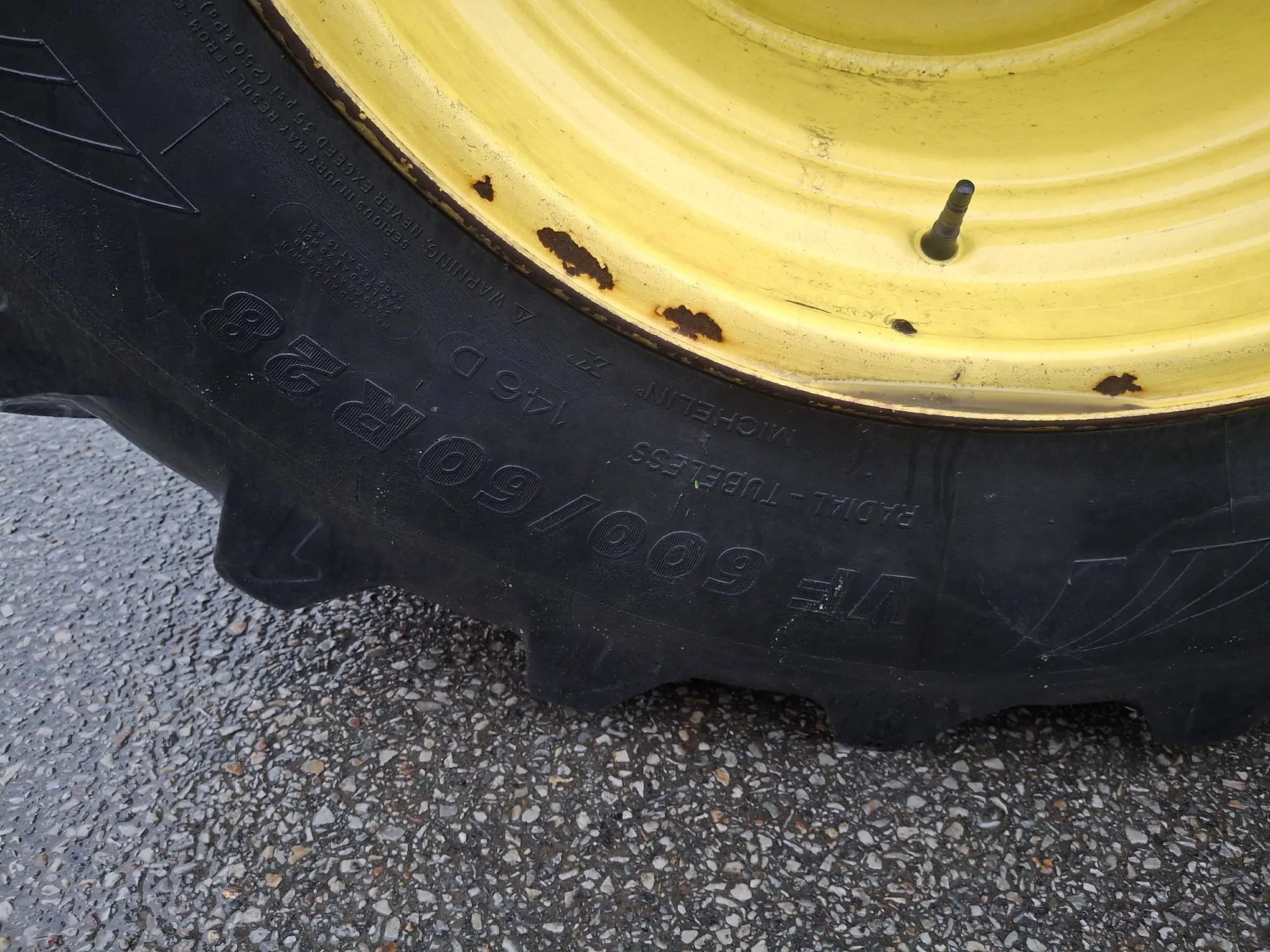 Image JOHN DEERE 6145R