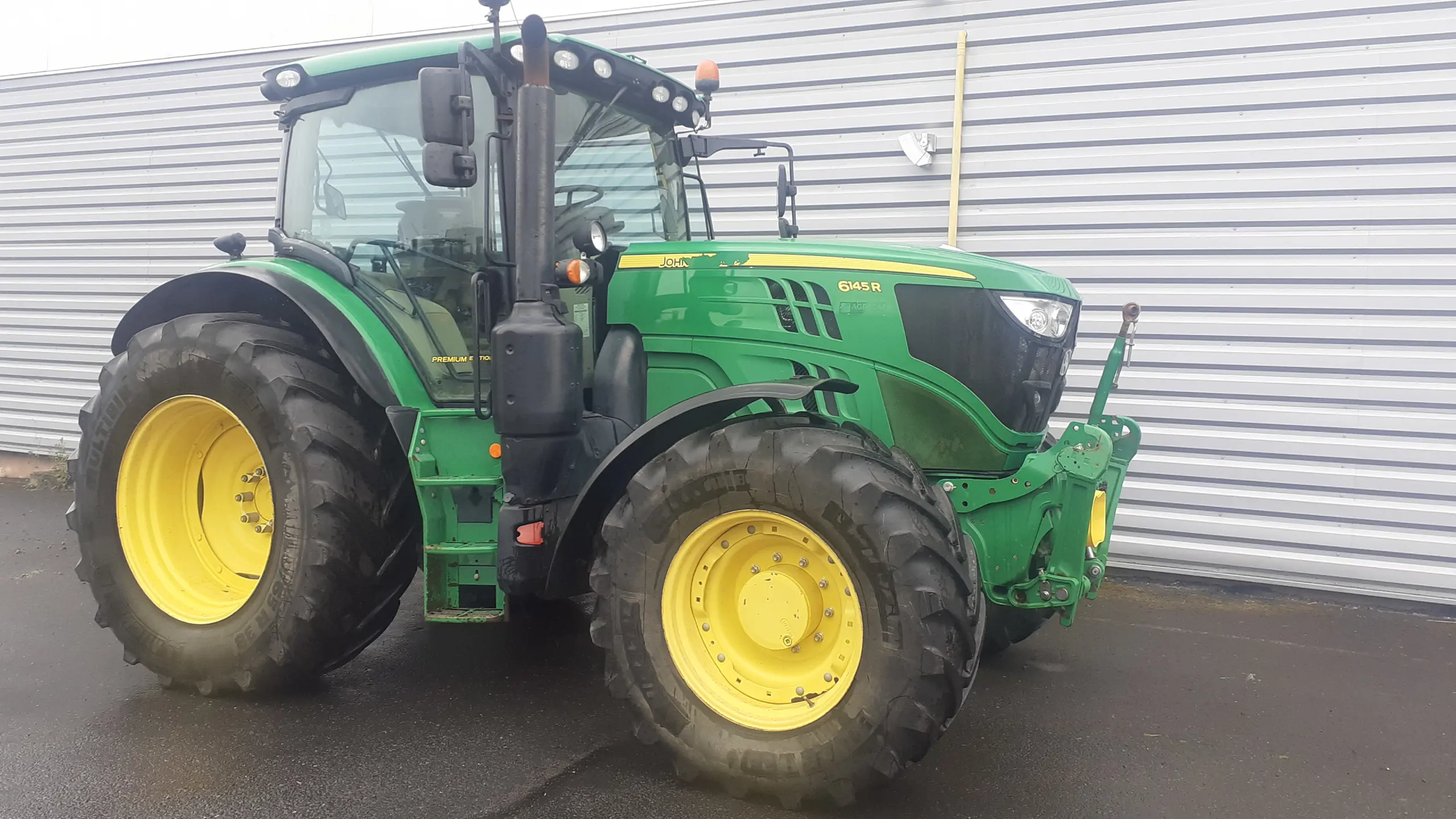 Image JOHN DEERE 6145R
