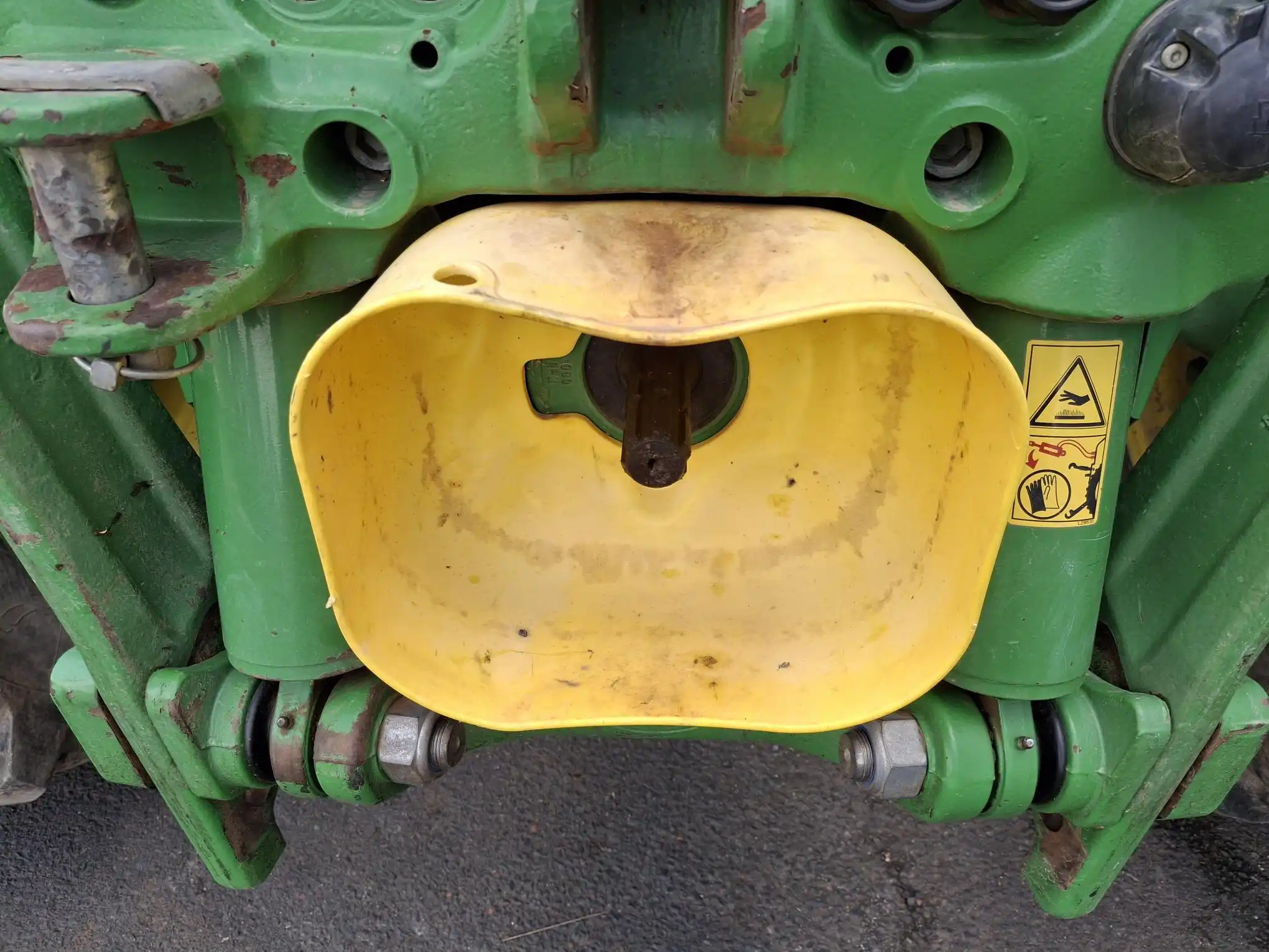 Image JOHN DEERE 6215R