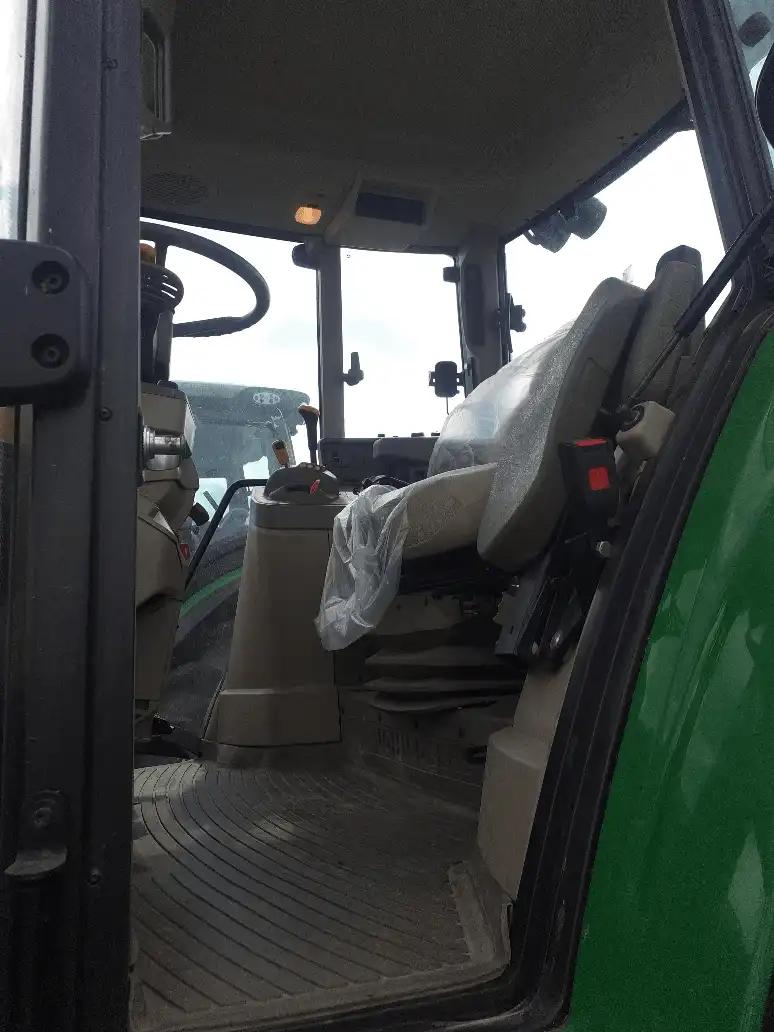 Image JOHN DEERE 6175M