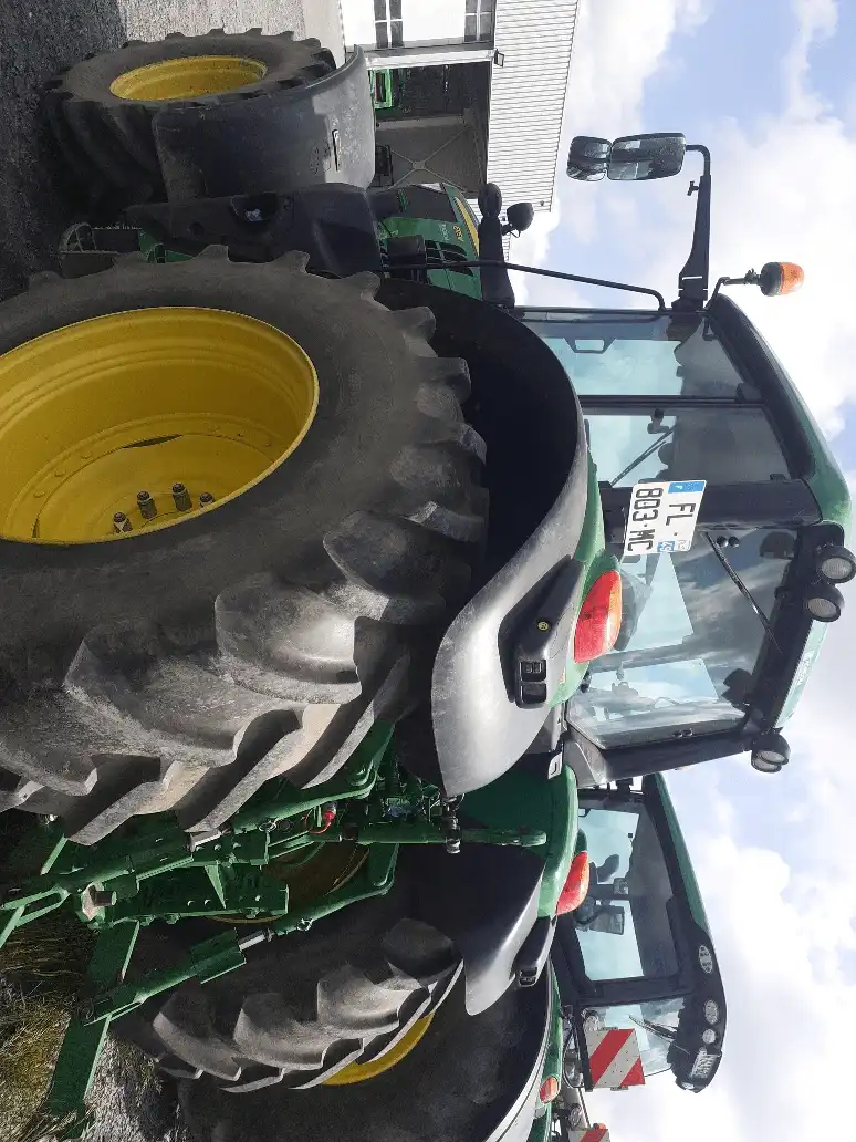 Image JOHN DEERE 6175M