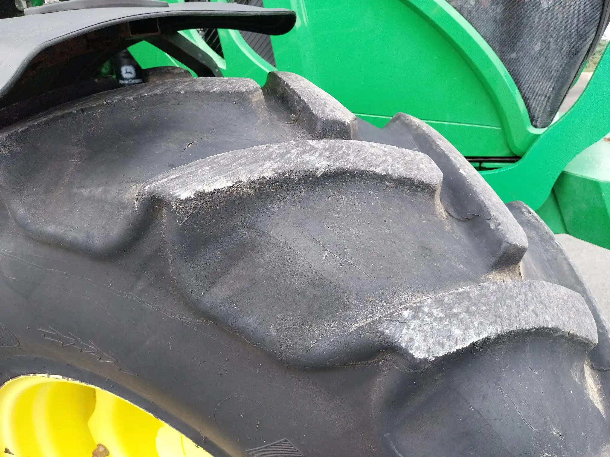 Image JOHN DEERE 6105MC