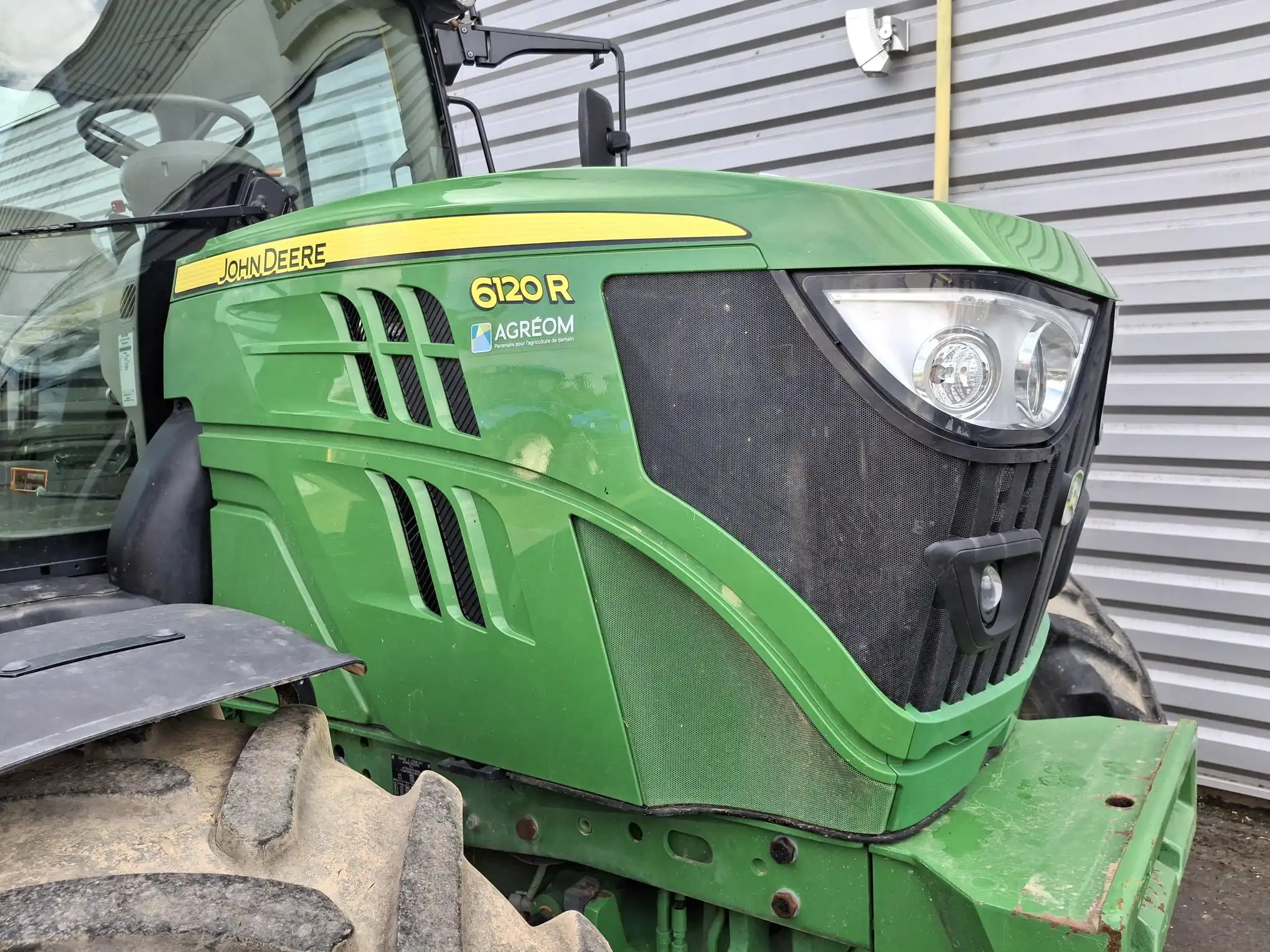 Image JOHN DEERE 6120R