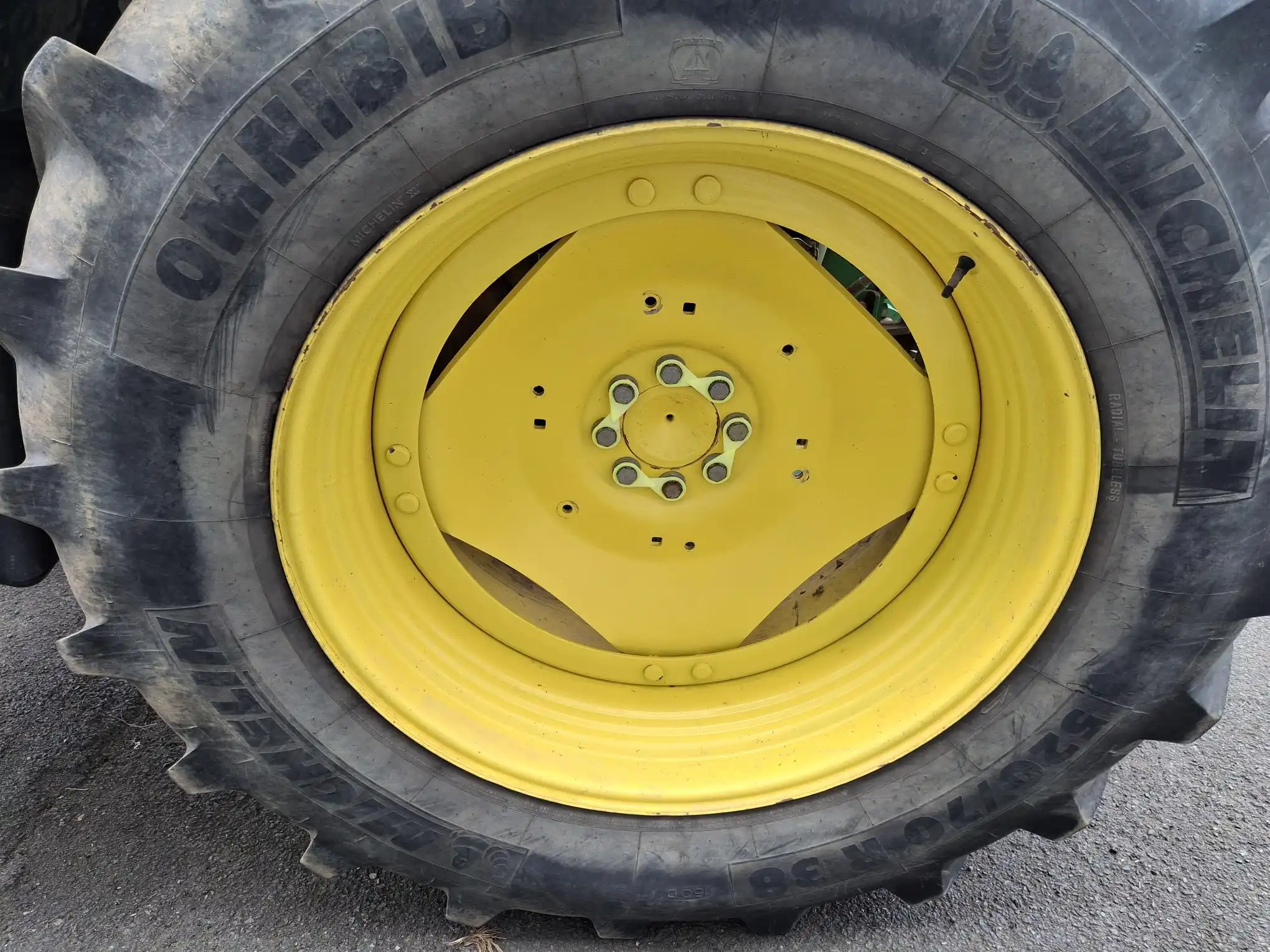 Image JOHN DEERE 6120R