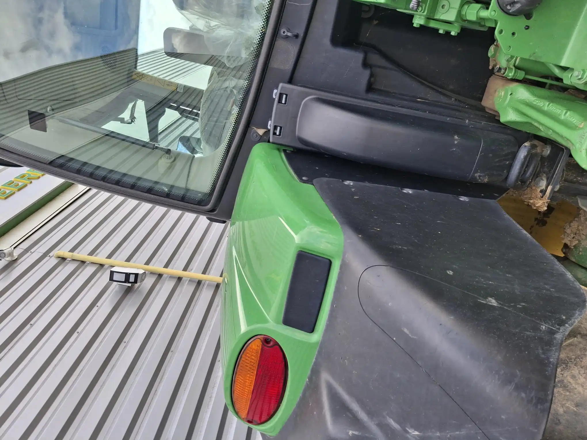 Image JOHN DEERE 6120R