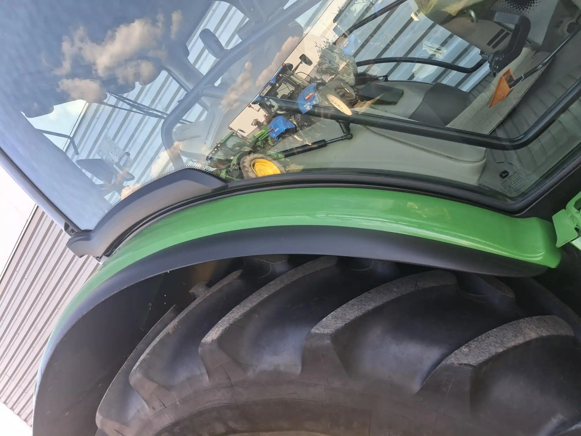 Image JOHN DEERE 6120R