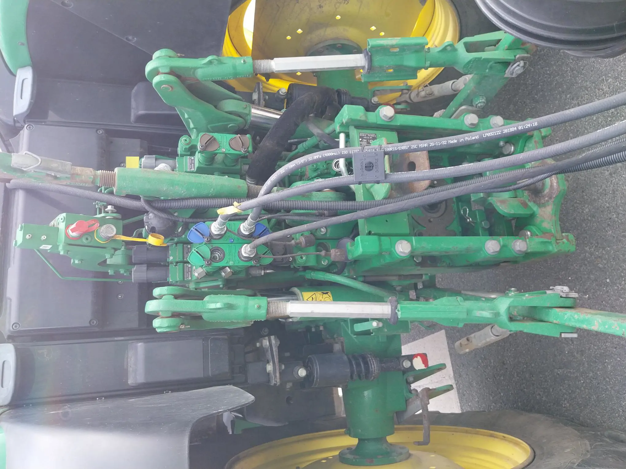 Image JOHN DEERE 6110M