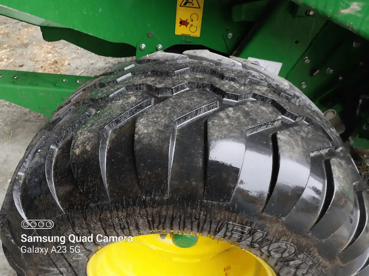 Image JOHN DEERE V461M PACK SANS COUTEAUX