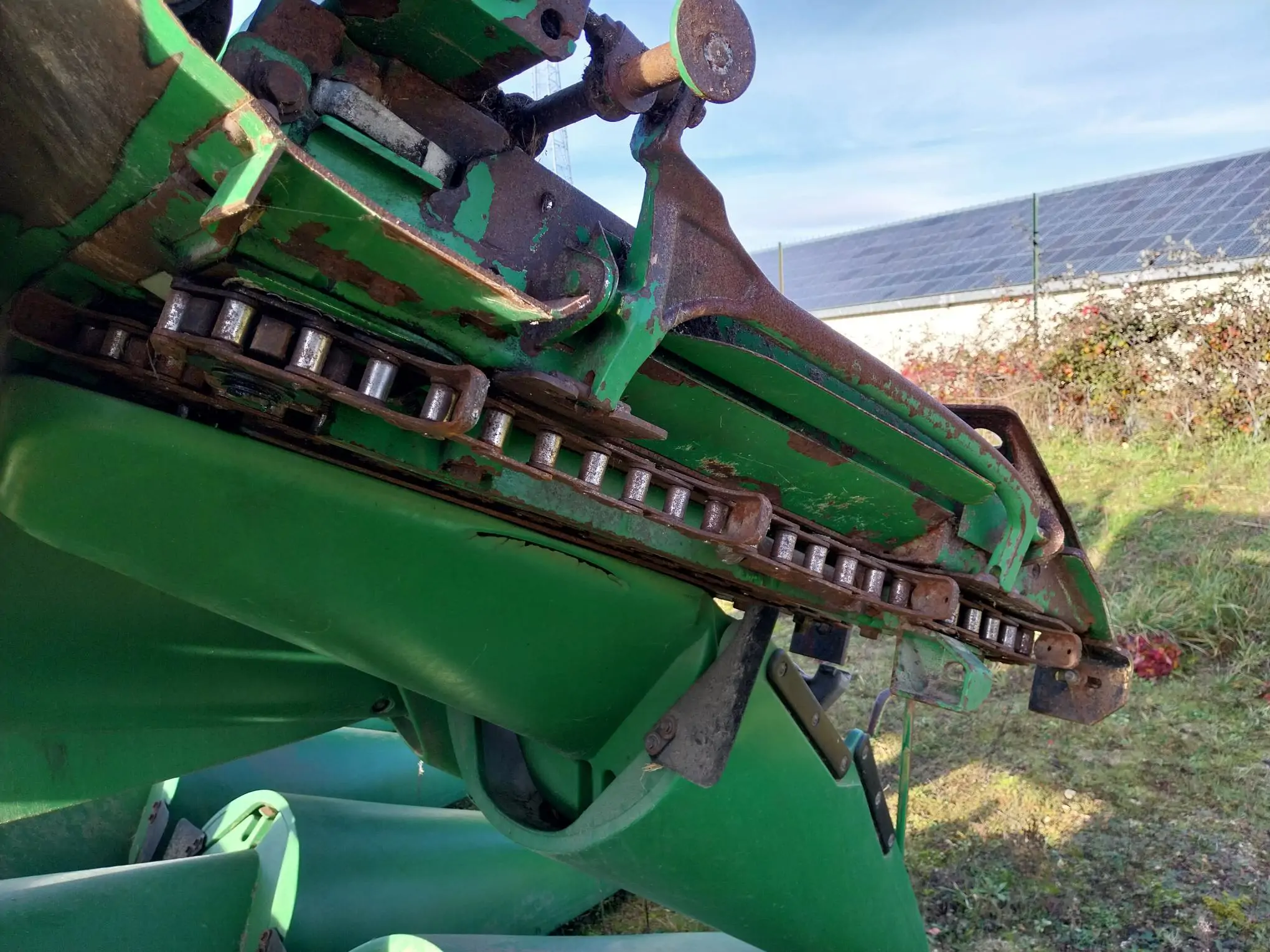 Image JOHN DEERE CUEILLEUR MAIS 608C