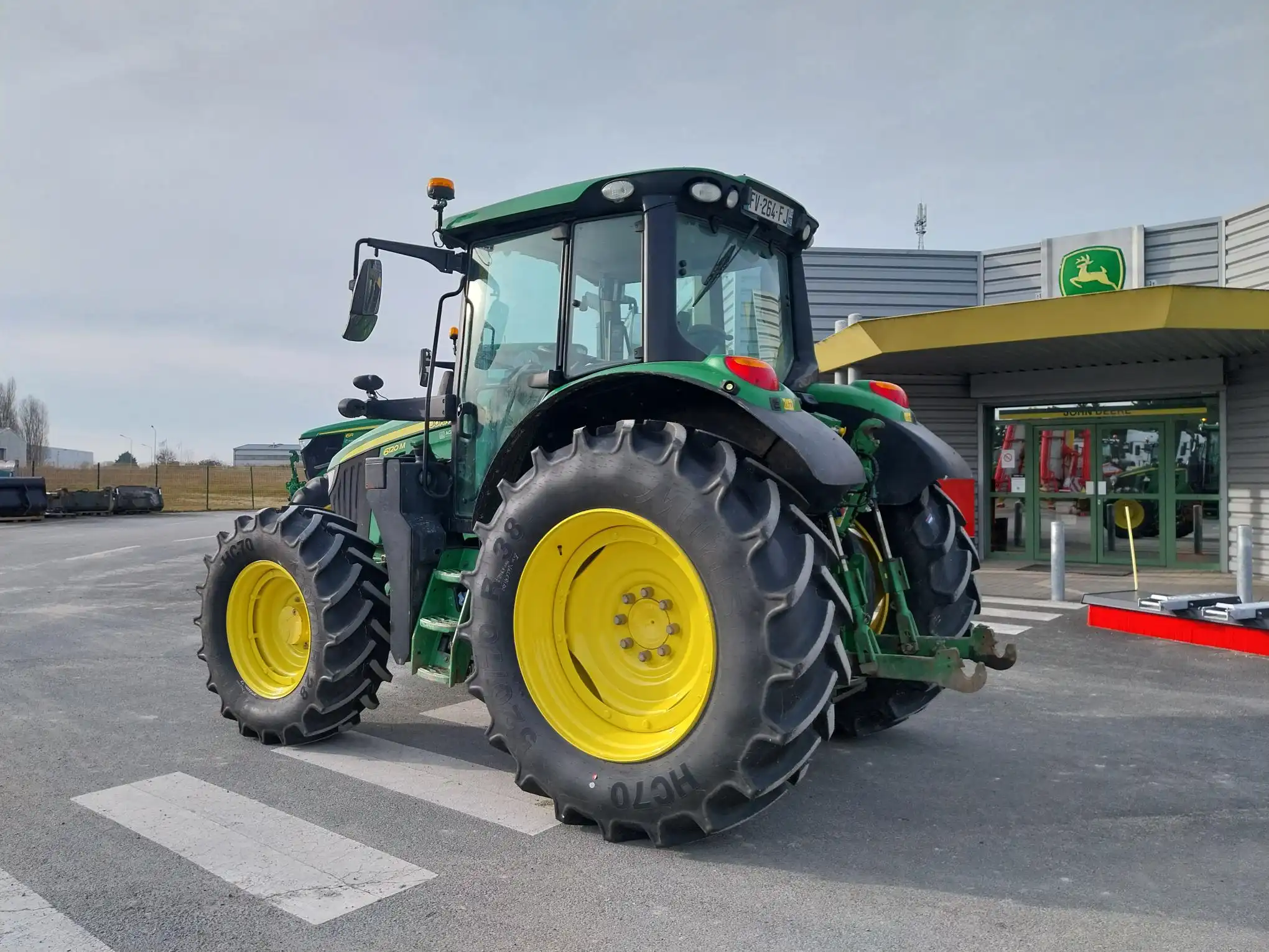 Image JOHN DEERE 6120M