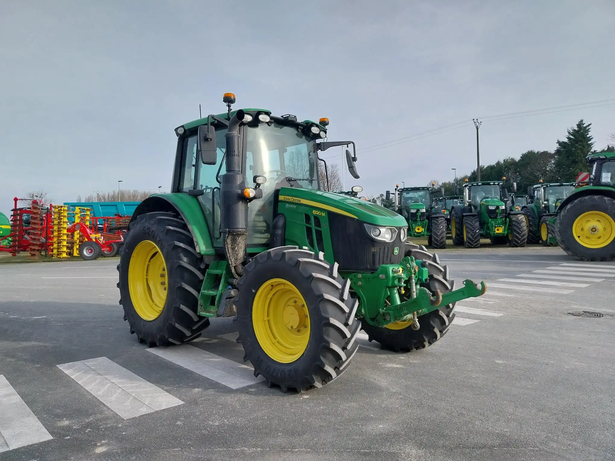 Image JOHN DEERE 6120M