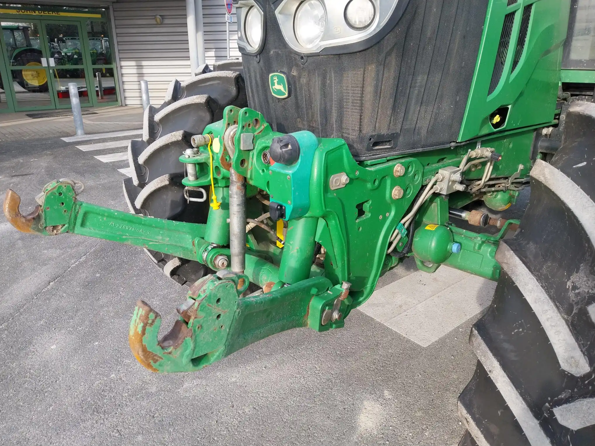 Image JOHN DEERE 6120M