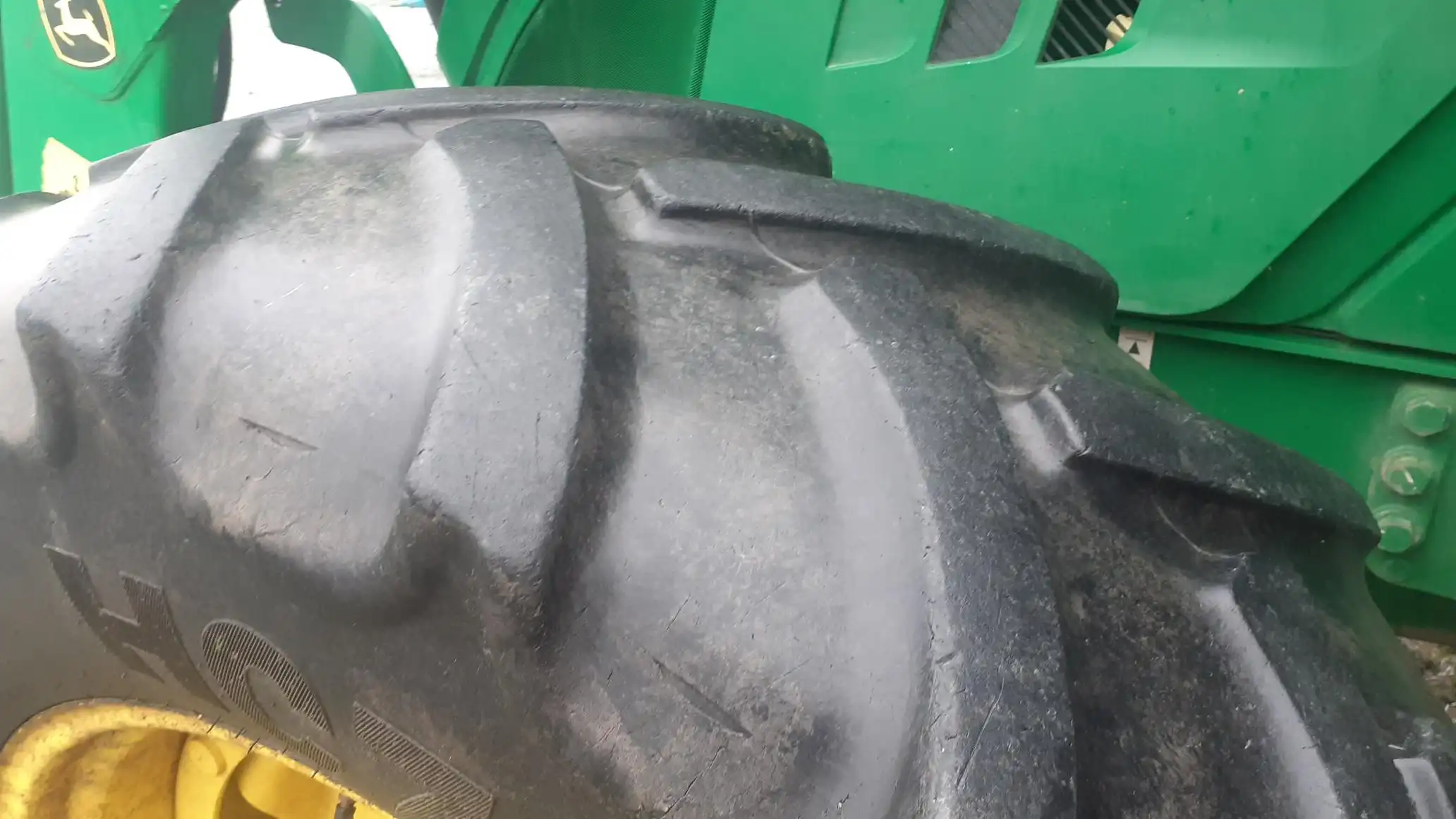 Image JOHN DEERE 6110R
