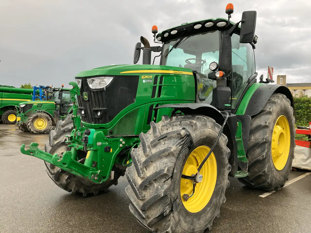 Image JOHN DEERE 6250R