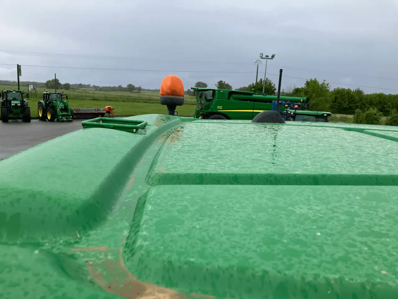 Image JOHN DEERE 6250R