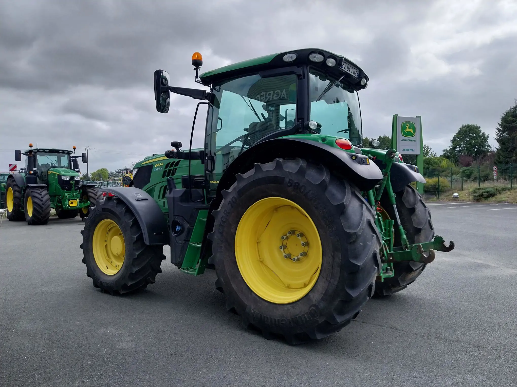 Image JOHN DEERE 6145R