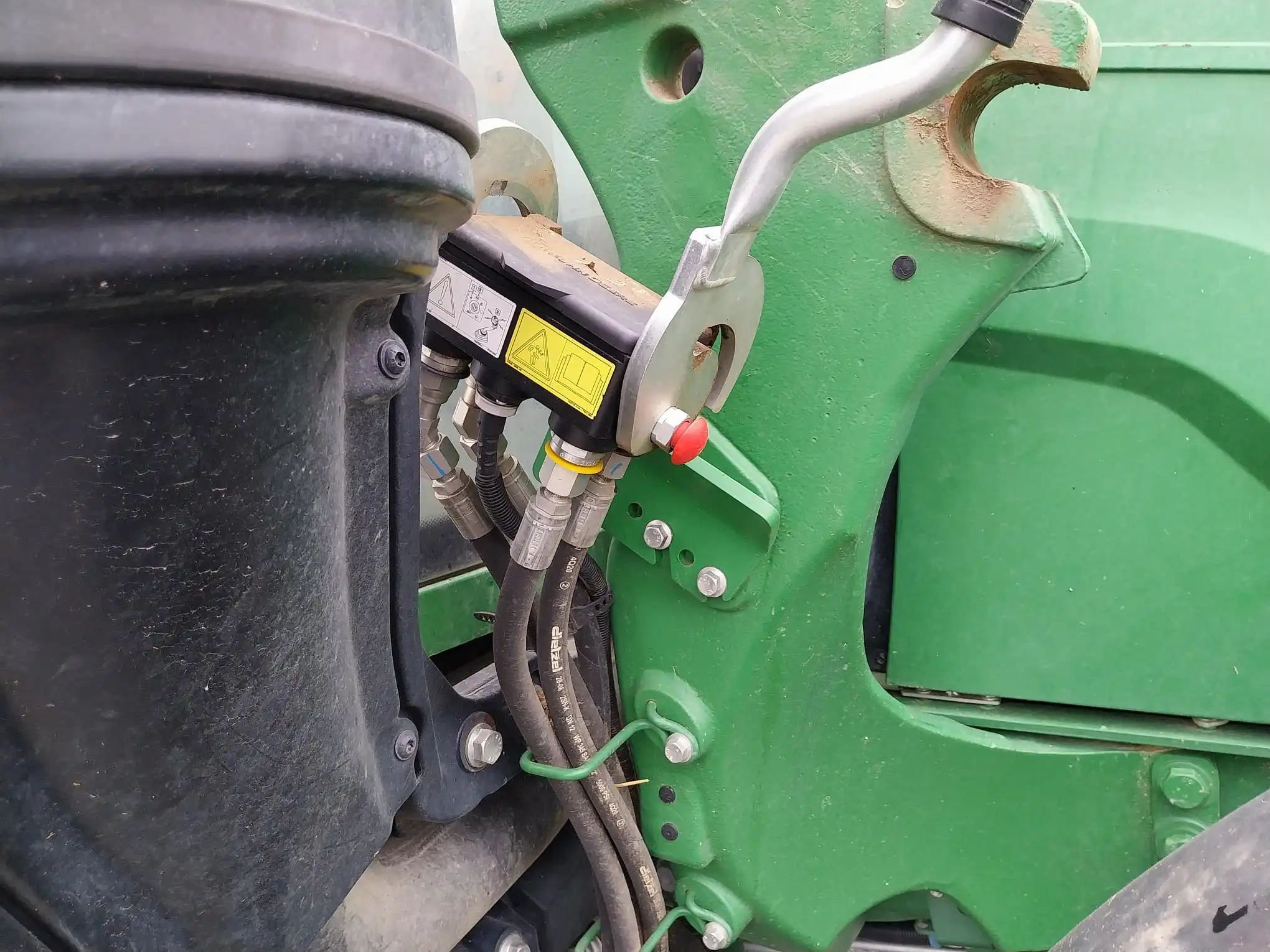 Image JOHN DEERE 6110M