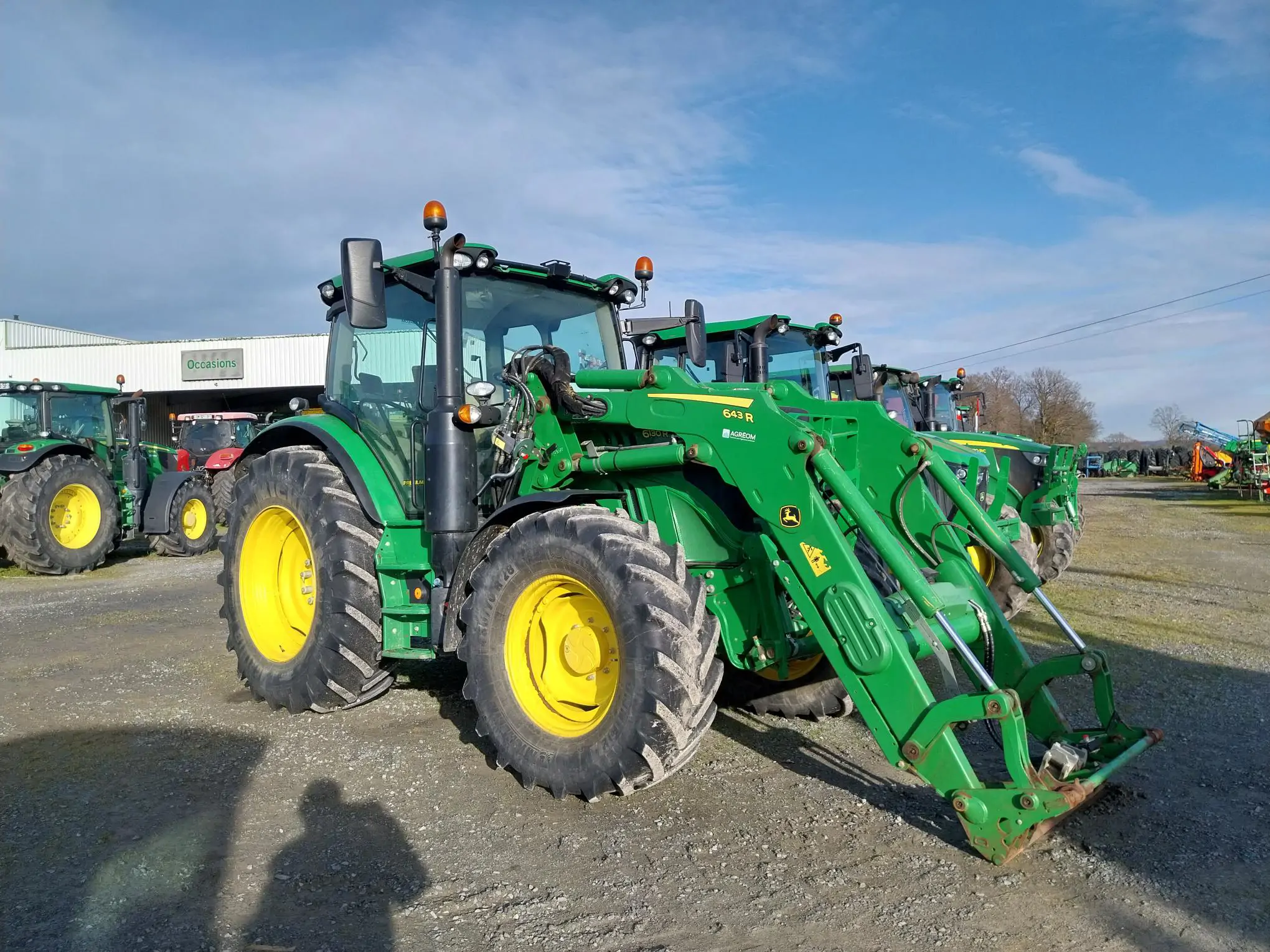 Photo JOHN DEERE 6130R