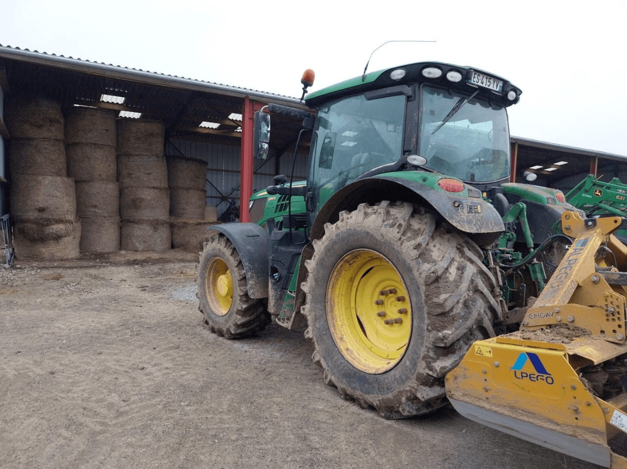 Image JOHN DEERE 6155R