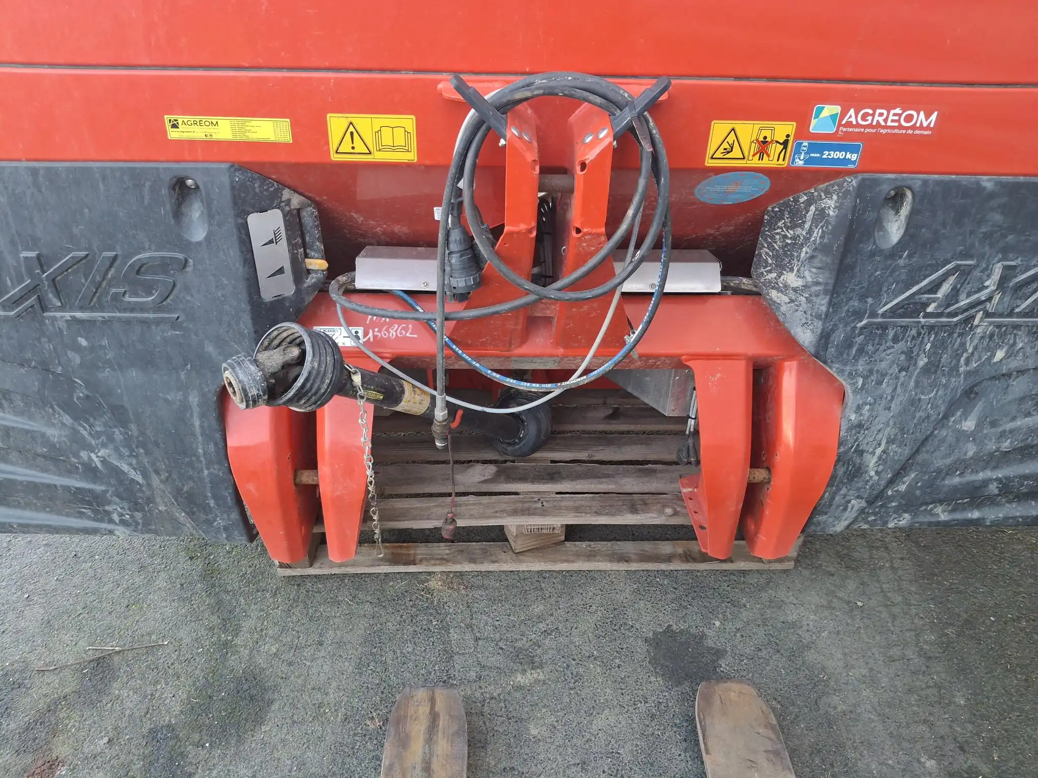 Image KUHN AXIS 20.2 M-EMC ISO V8