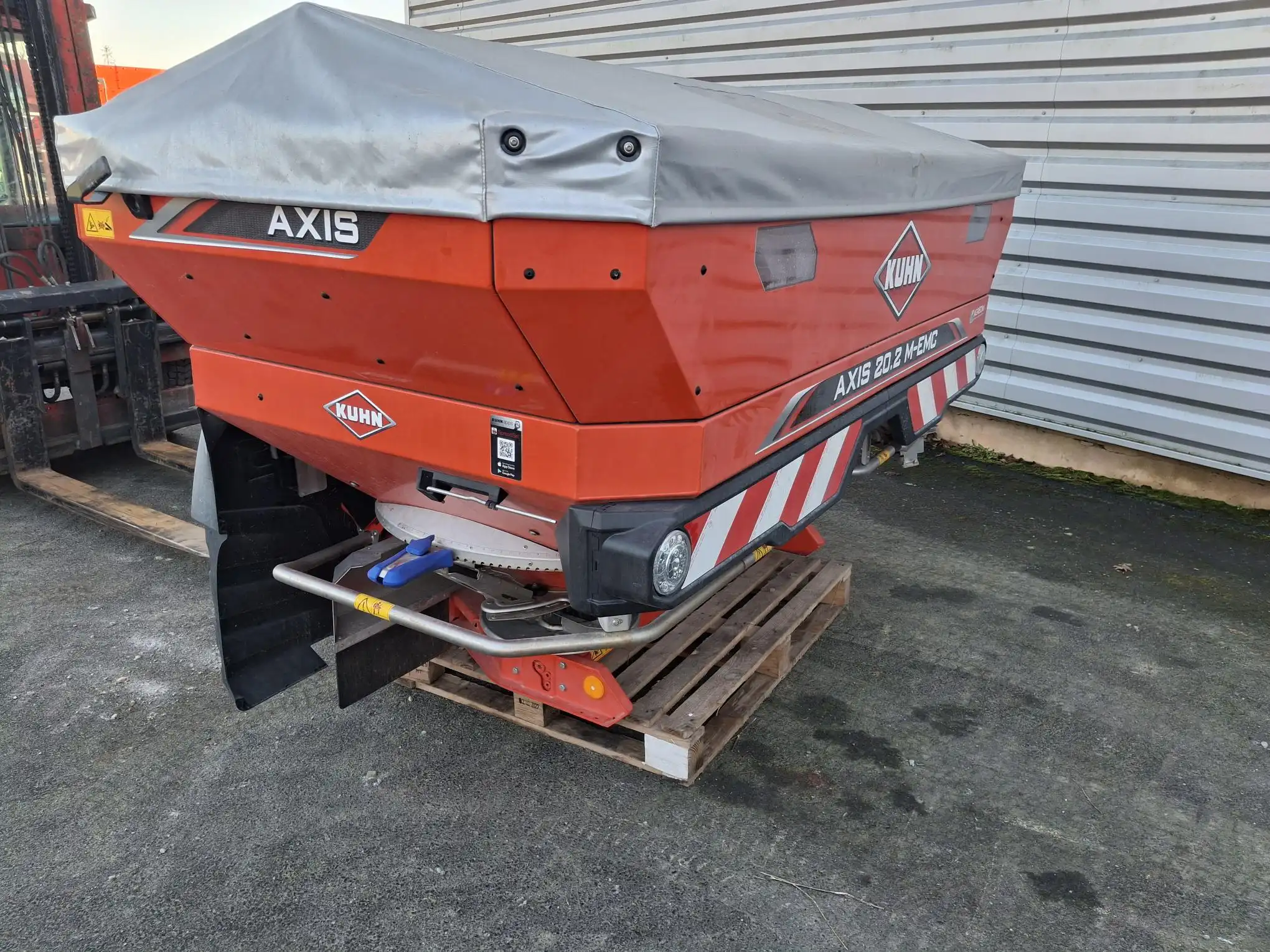 Image KUHN AXIS 20.2 M-EMC ISO V8