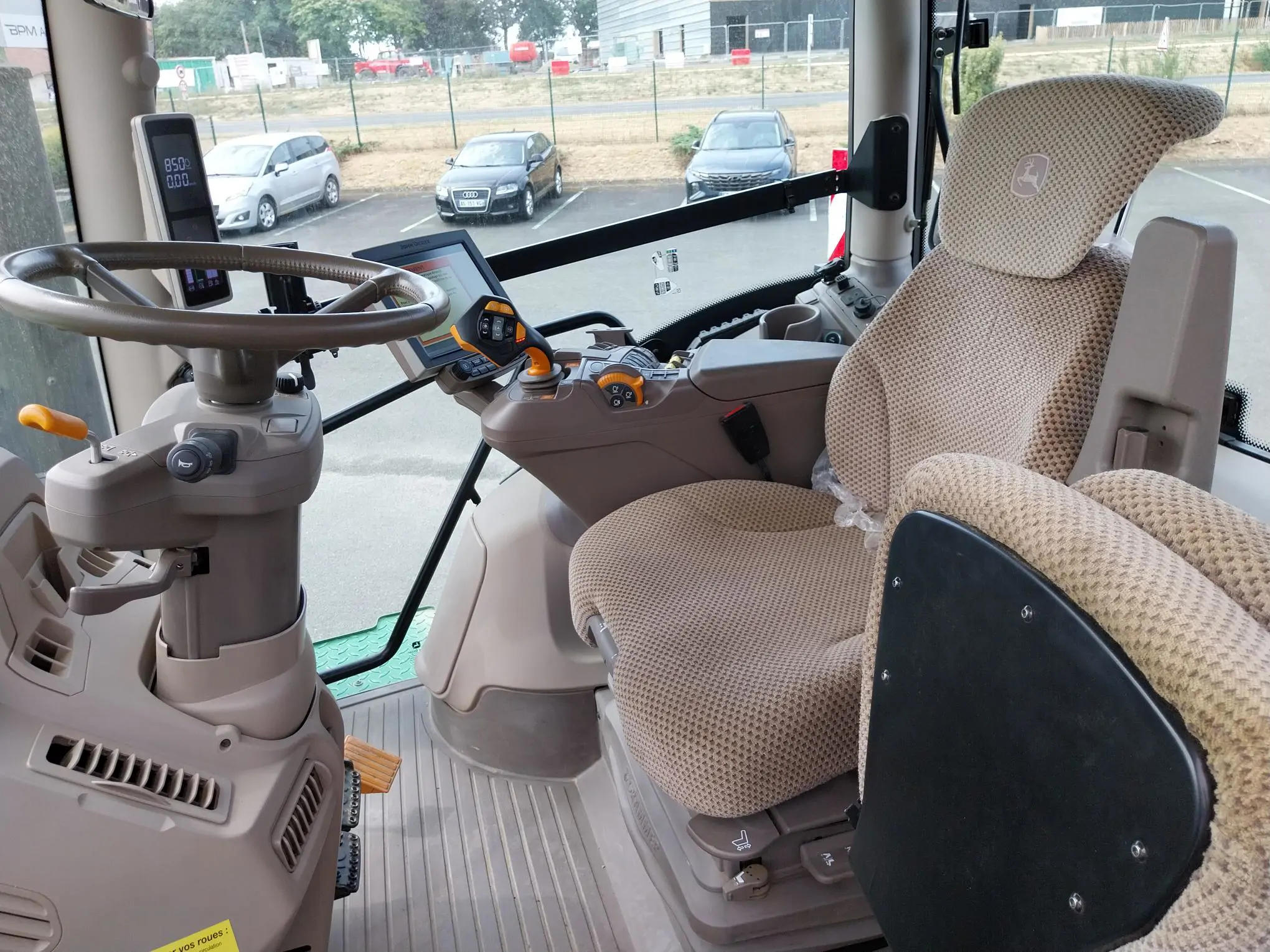 Image JOHN DEERE 6R230 (4)PG+/CE 2 ANS 1500 H