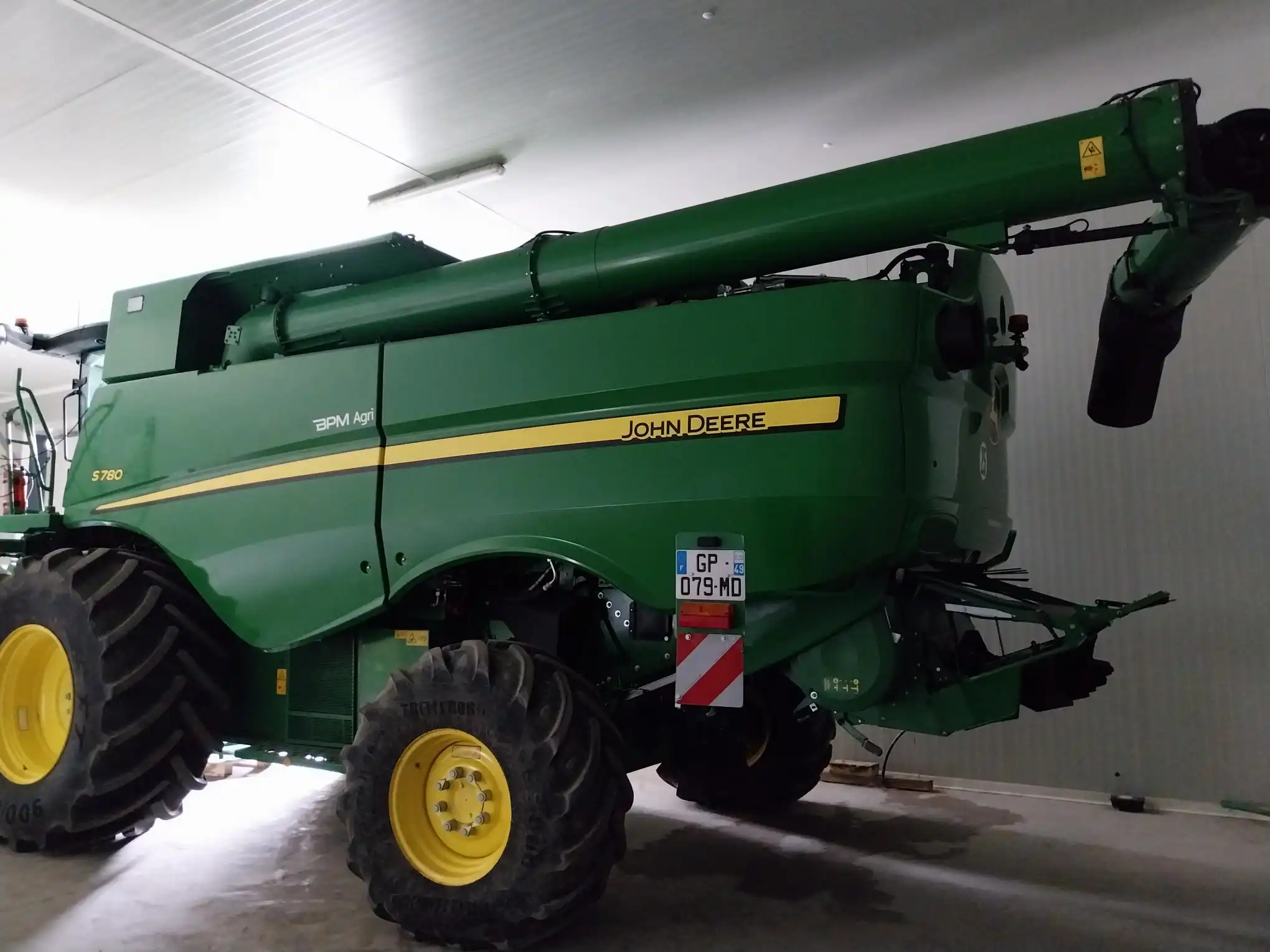 Image JOHN DEERE S780