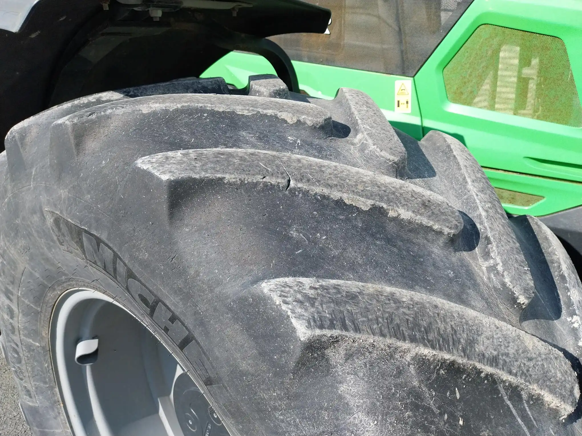 Image DEUTZ TRACTEUR DEUTZ FAHR 6175 AGROT