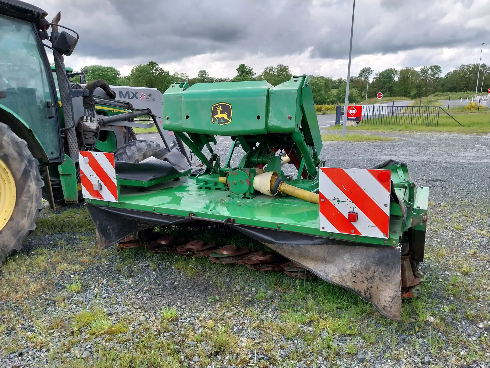 Image JOHN DEERE F.C.A. JD 131 AV QUICK CHANGE