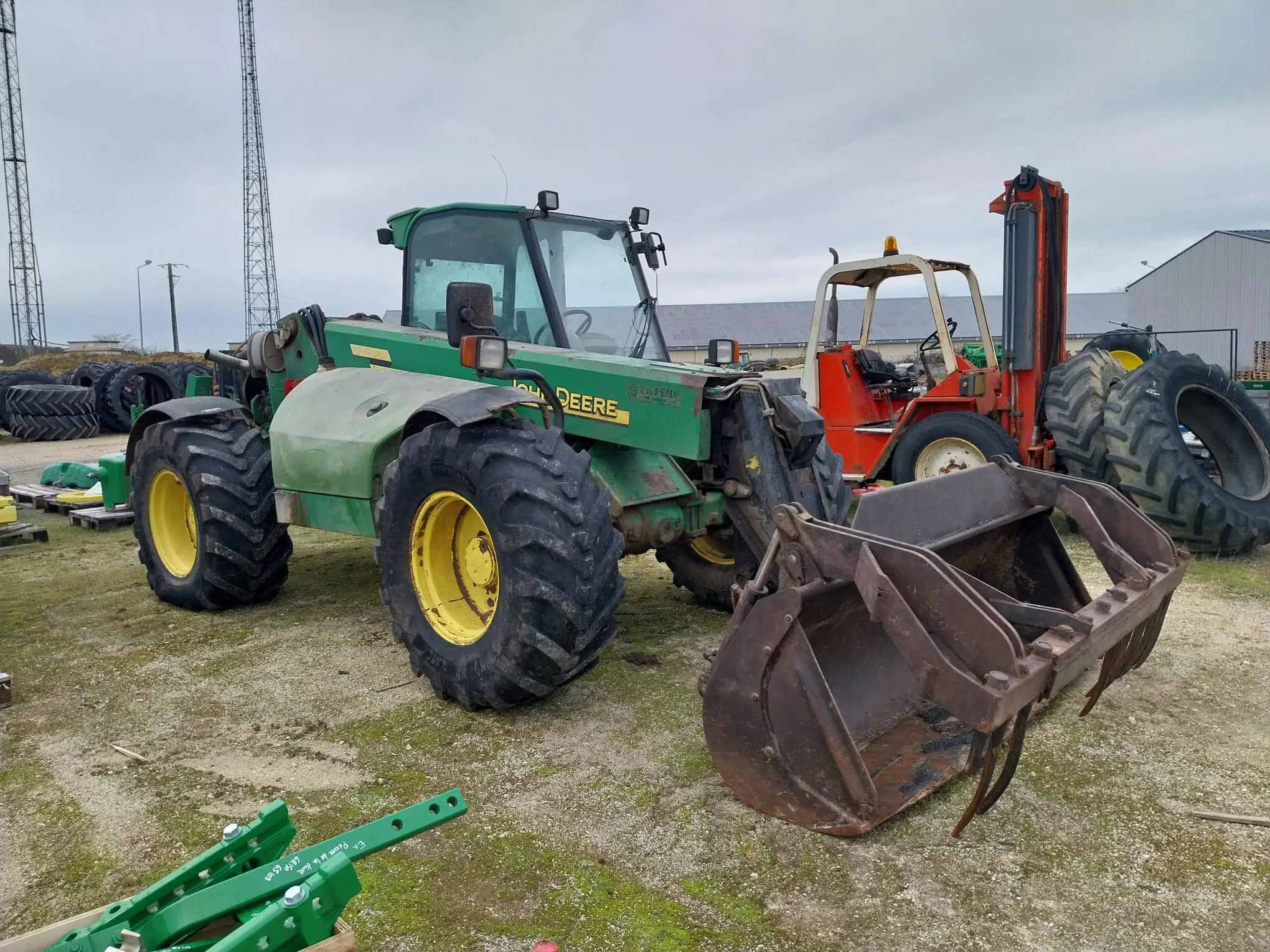 Image JOHN DEERE TELESCOPIQUE J.DEERE 3400