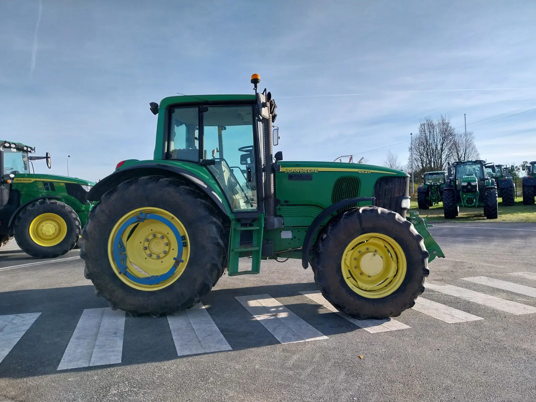 Image JOHN DEERE 6620