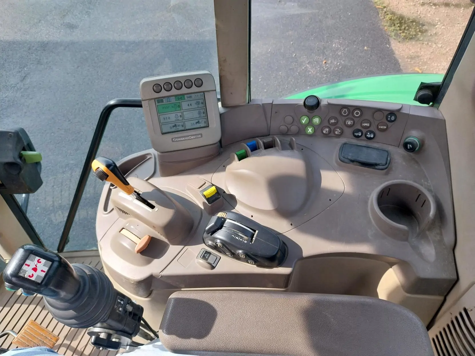Image JOHN DEERE 6230 PREMIUM