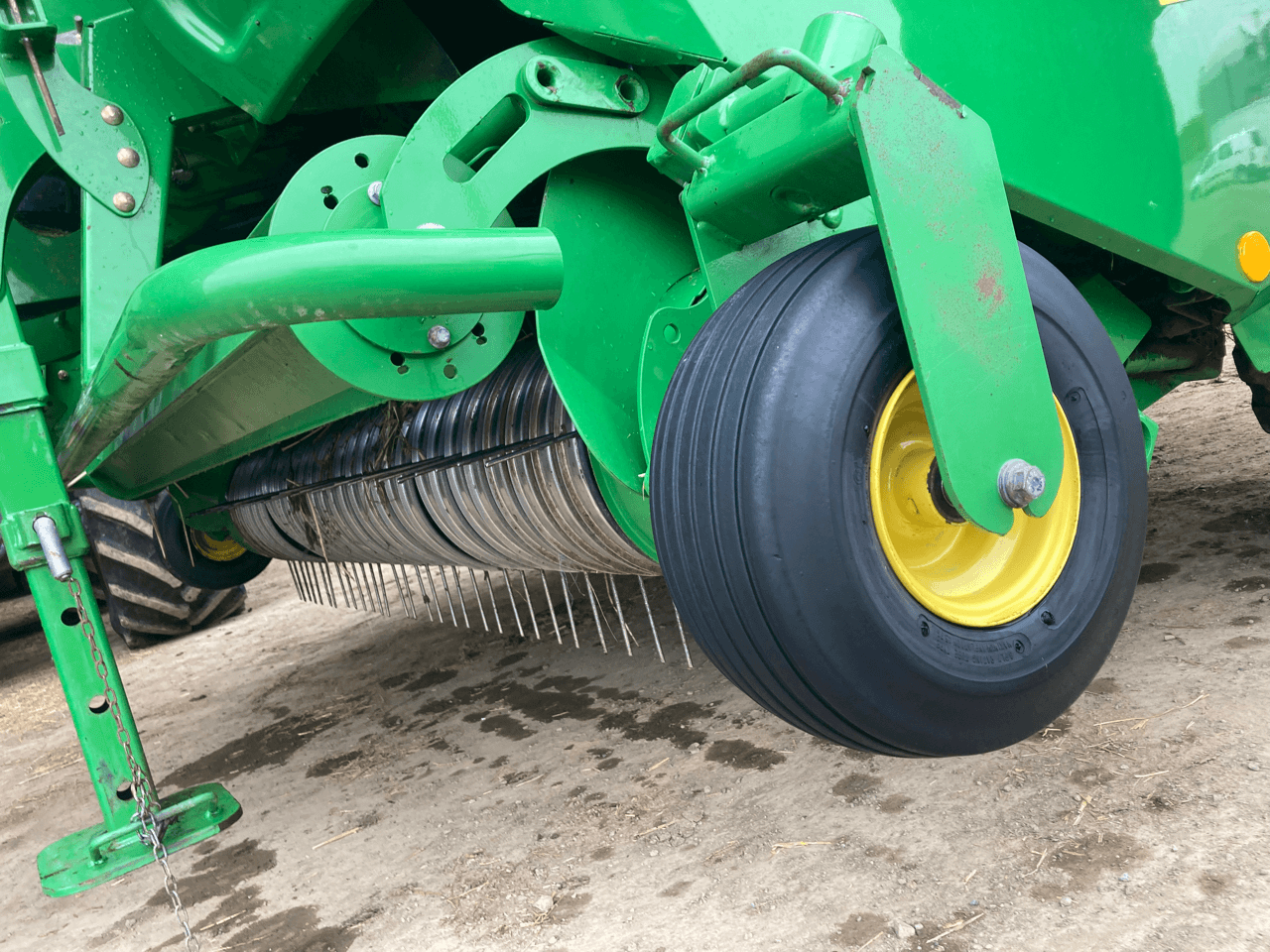 Image JOHN DEERE ROUND BALLER 960 JD OCC