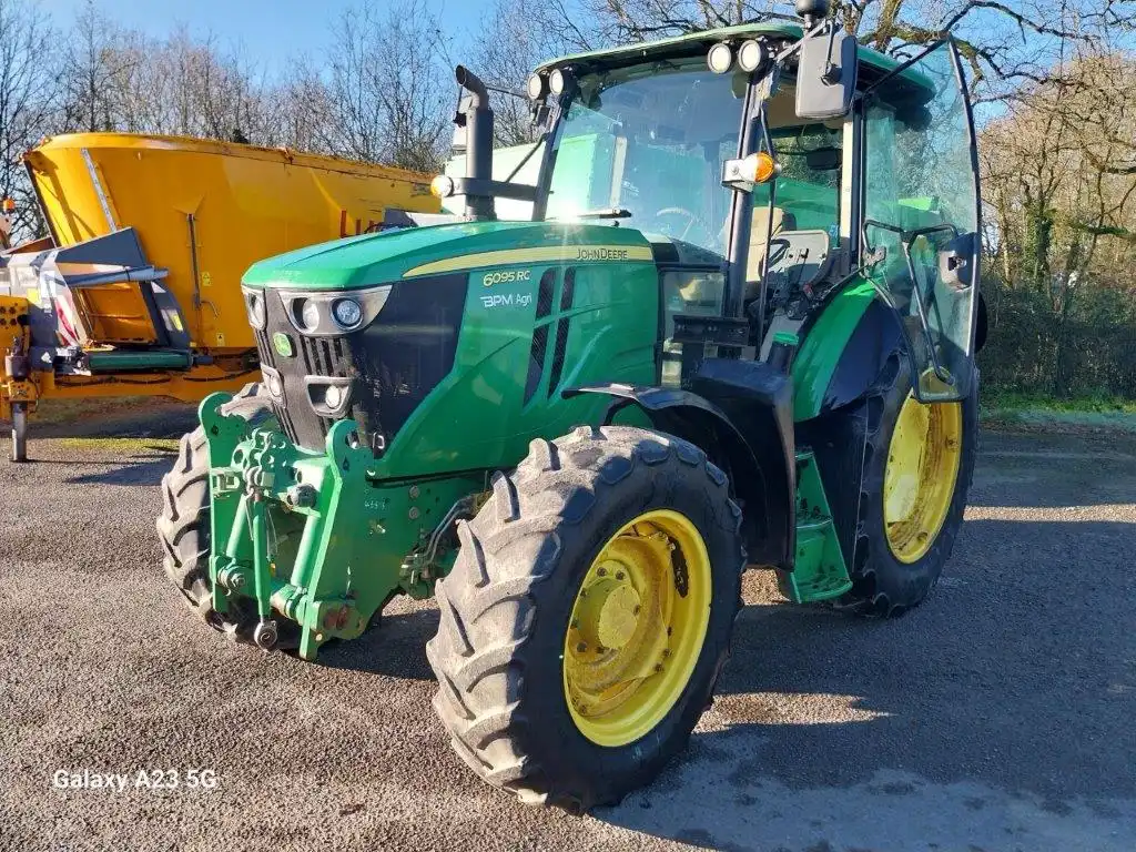 Image JOHN DEERE 6095RC