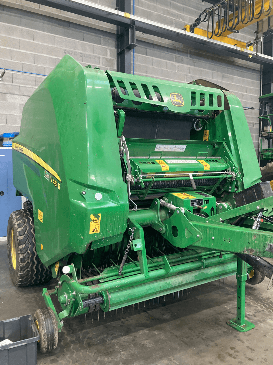 Image JOHN DEERE V451R