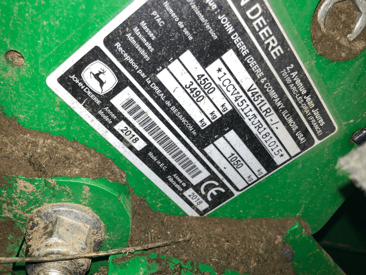 Image JOHN DEERE V451R