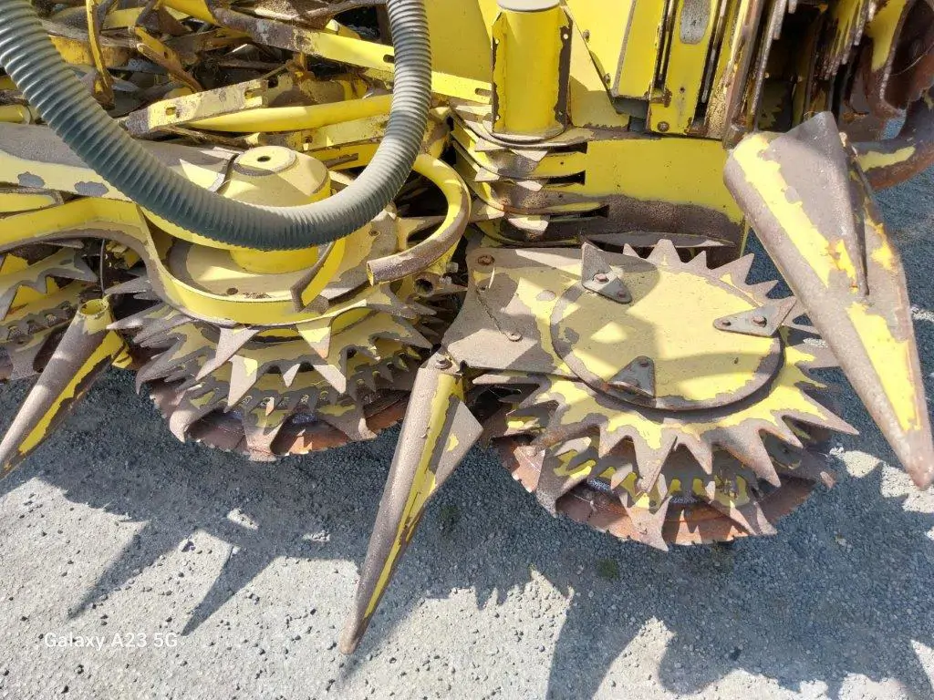 Image JOHN DEERE 8200